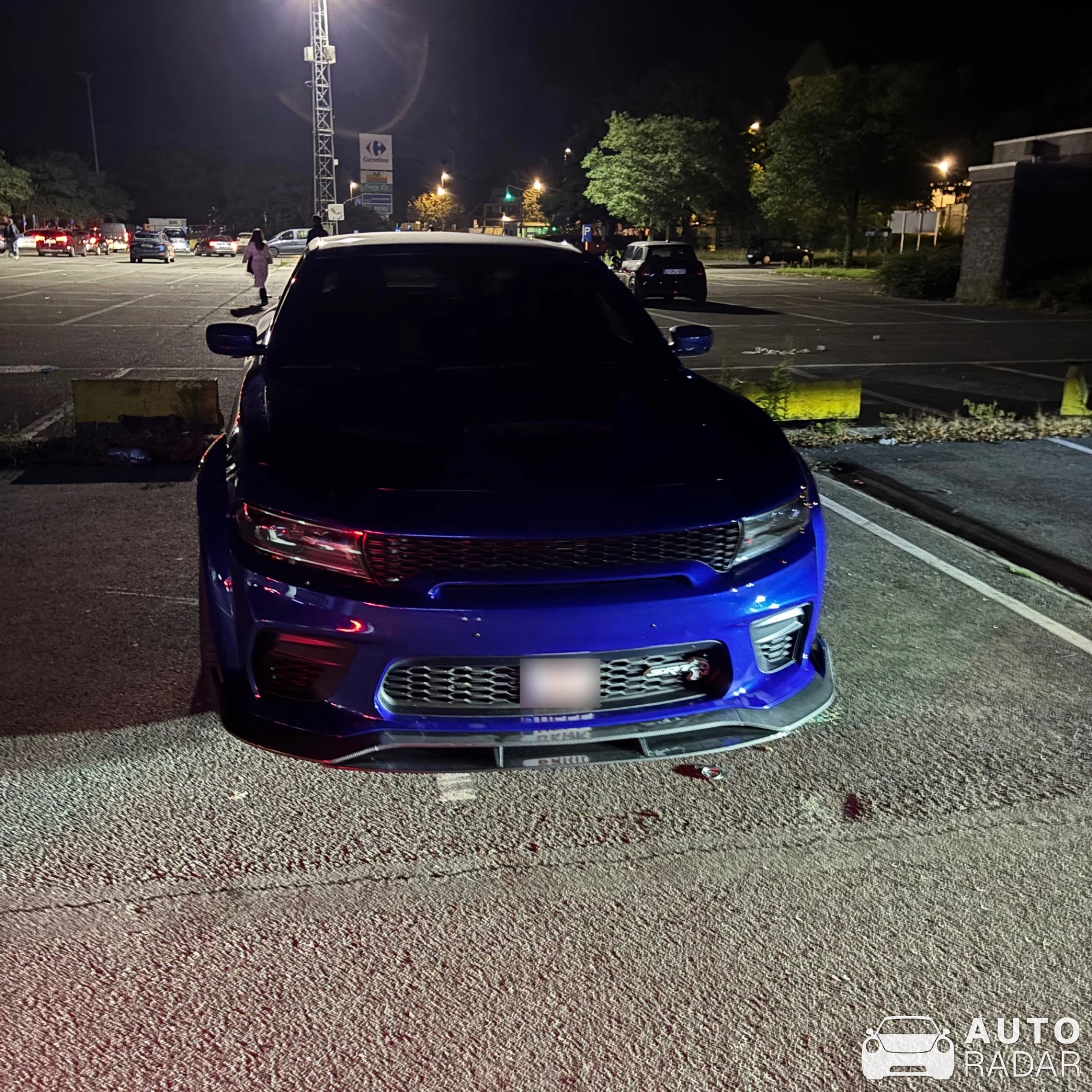 Dodge Charger SRT Hellcat spotted in Gent, Bélgica
