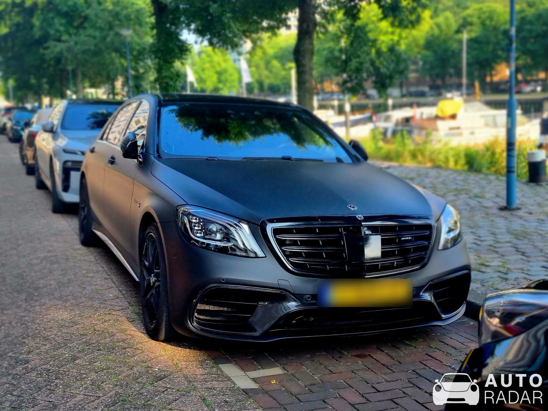 Mercedes-Benz S 63 AMG V222 spotted in Rotterdam