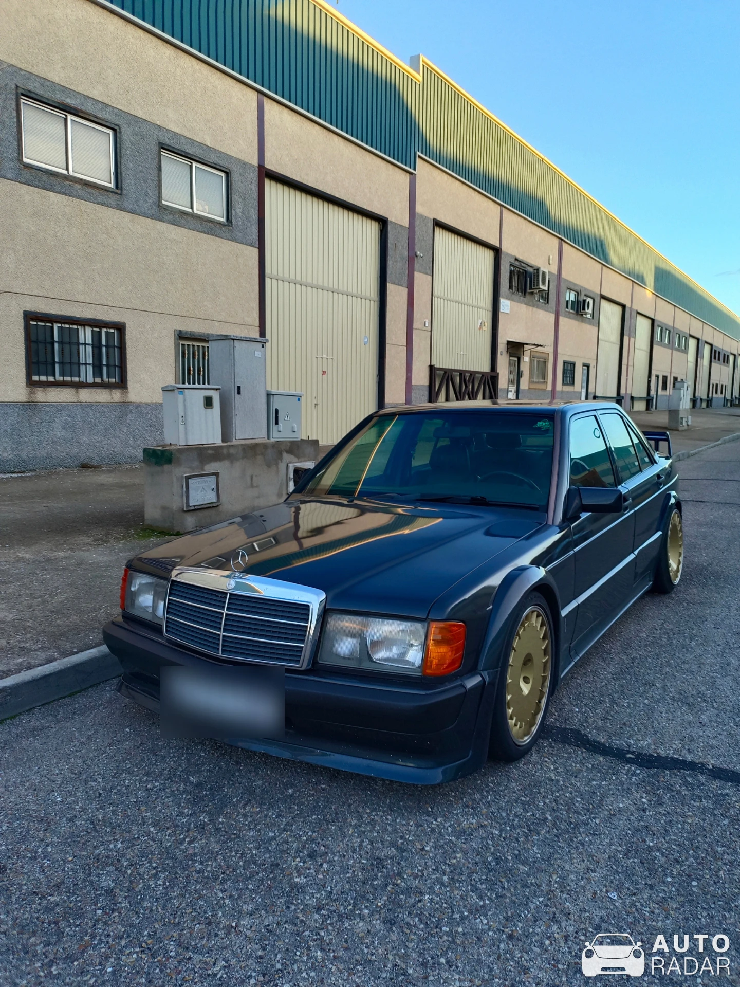 Mercedes-Benz 190E spotted in Yuncos, España