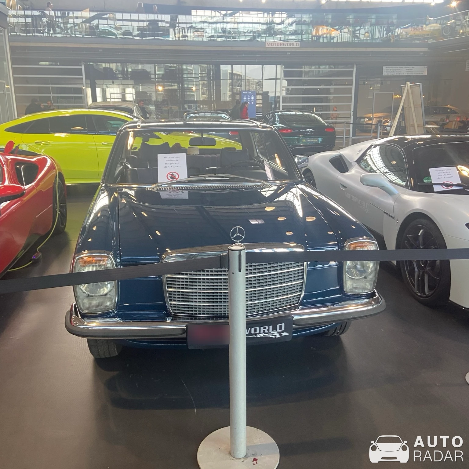 Mercedes-Benz 250CE W114 spotted in Köln