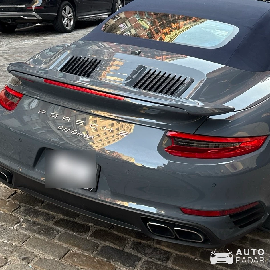 Porsche 991 Turbo Cabriolet MkII spotted in New York