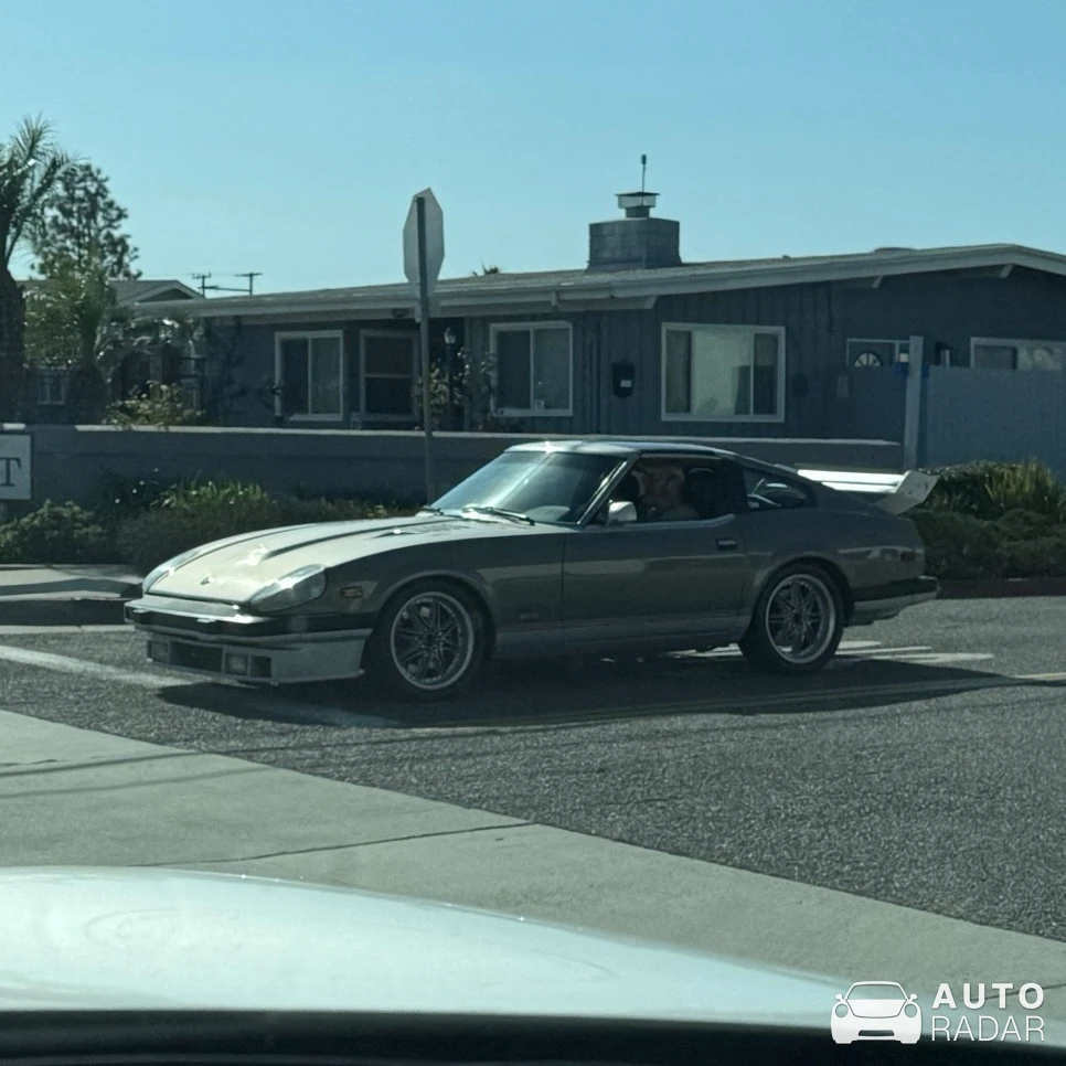 Datsun 240Z spotted in Costa Mesa, United States