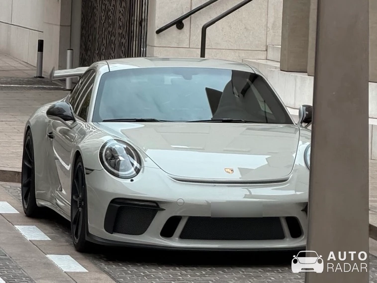 Porsche 991 GT3 MkI spotted in Doha, Catar