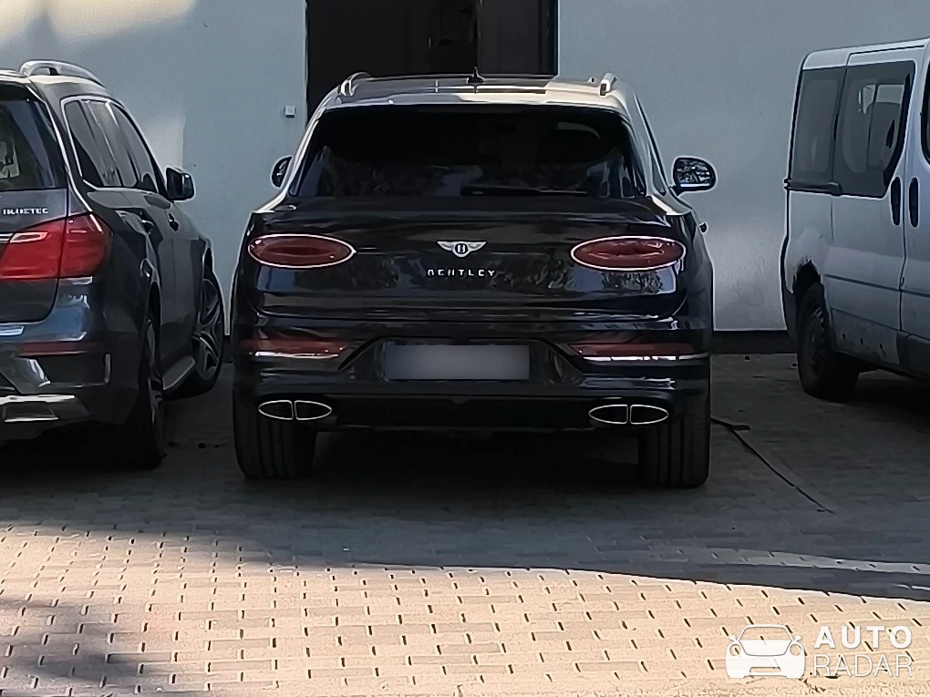 Bentley Bentayga spotted in Jūrmala