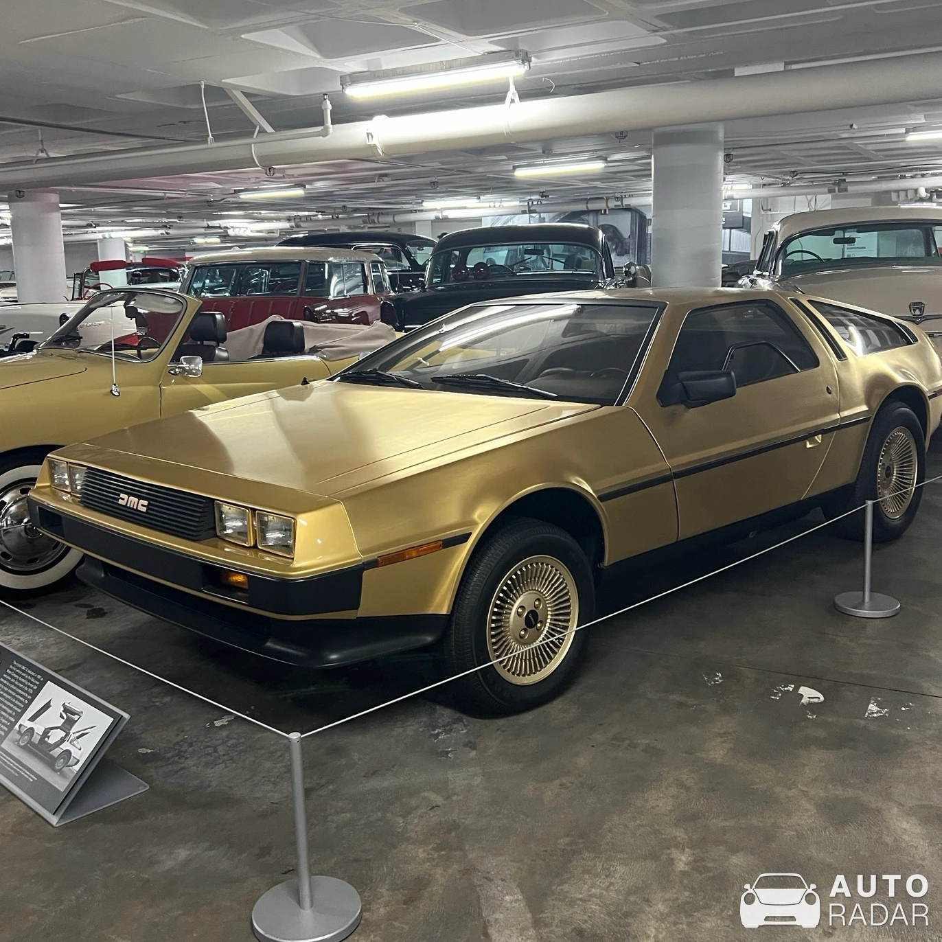 DeLorean DMC-12 Golden Dream spotted in Los Angeles