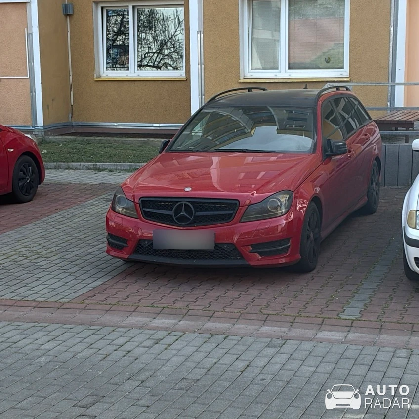Mercedes-Benz C-Klasse Estate S206 spotted