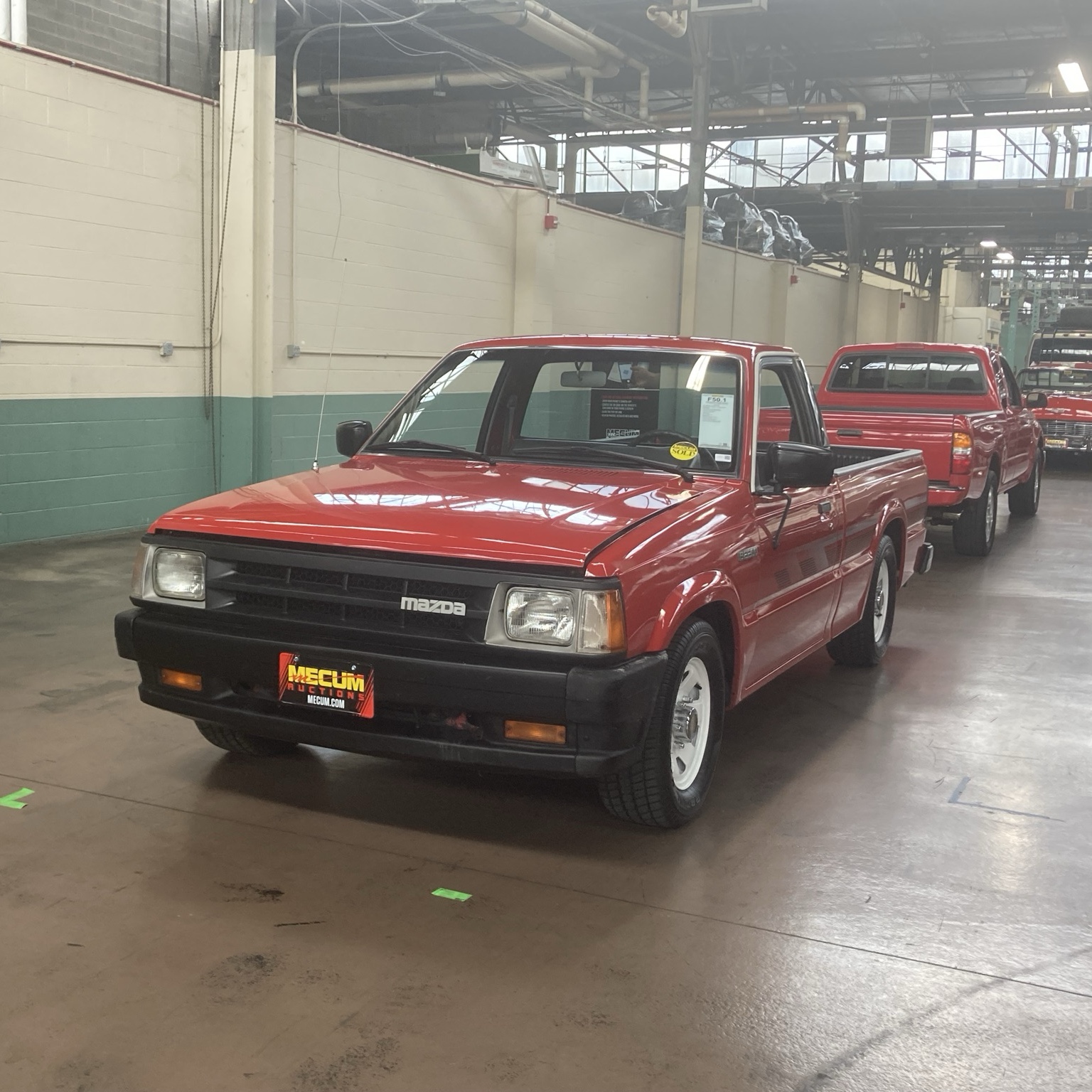 Mazda B2000
