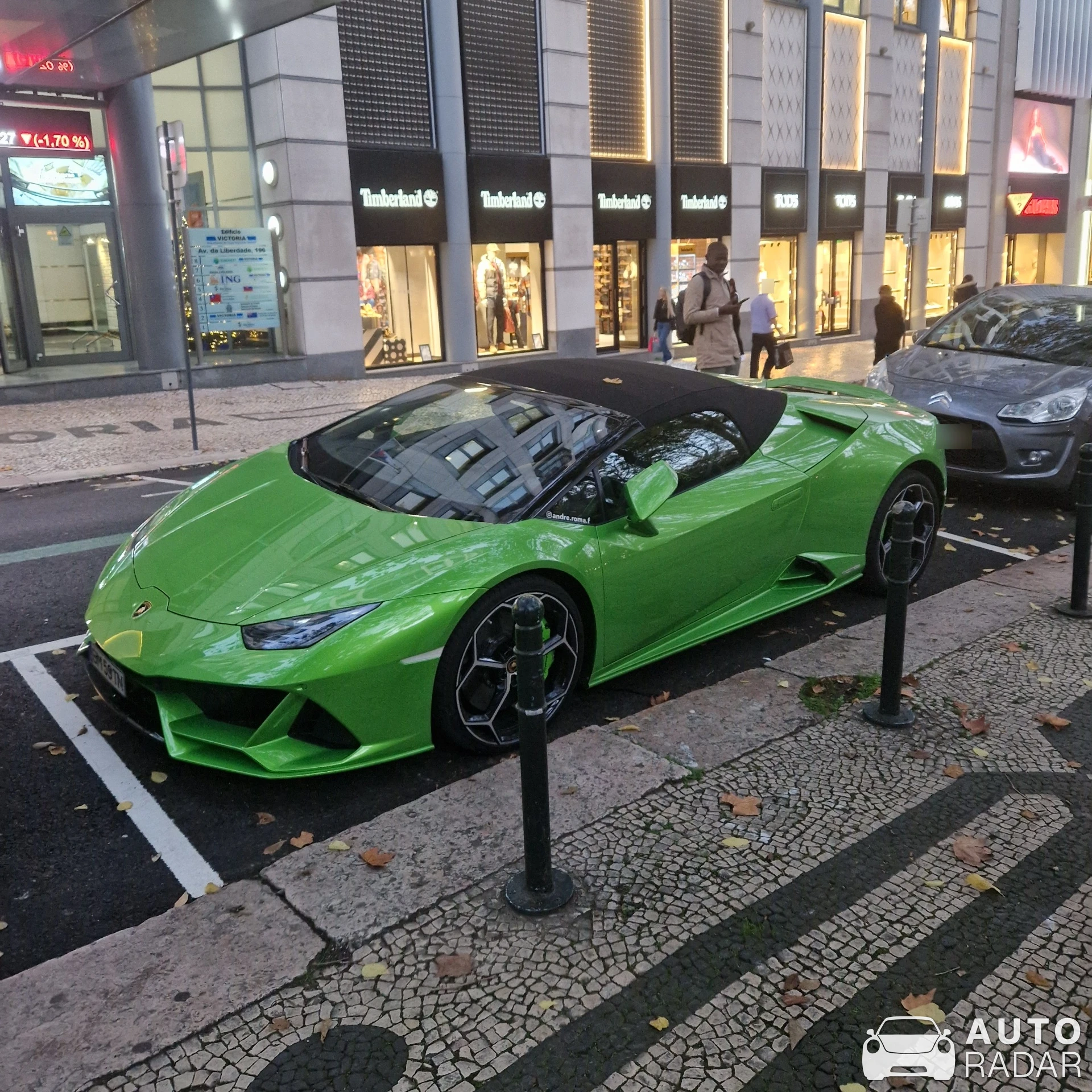 Lamborghini Huracán LP640-4 EVO Spyder spotted in Lisboa, Portugal