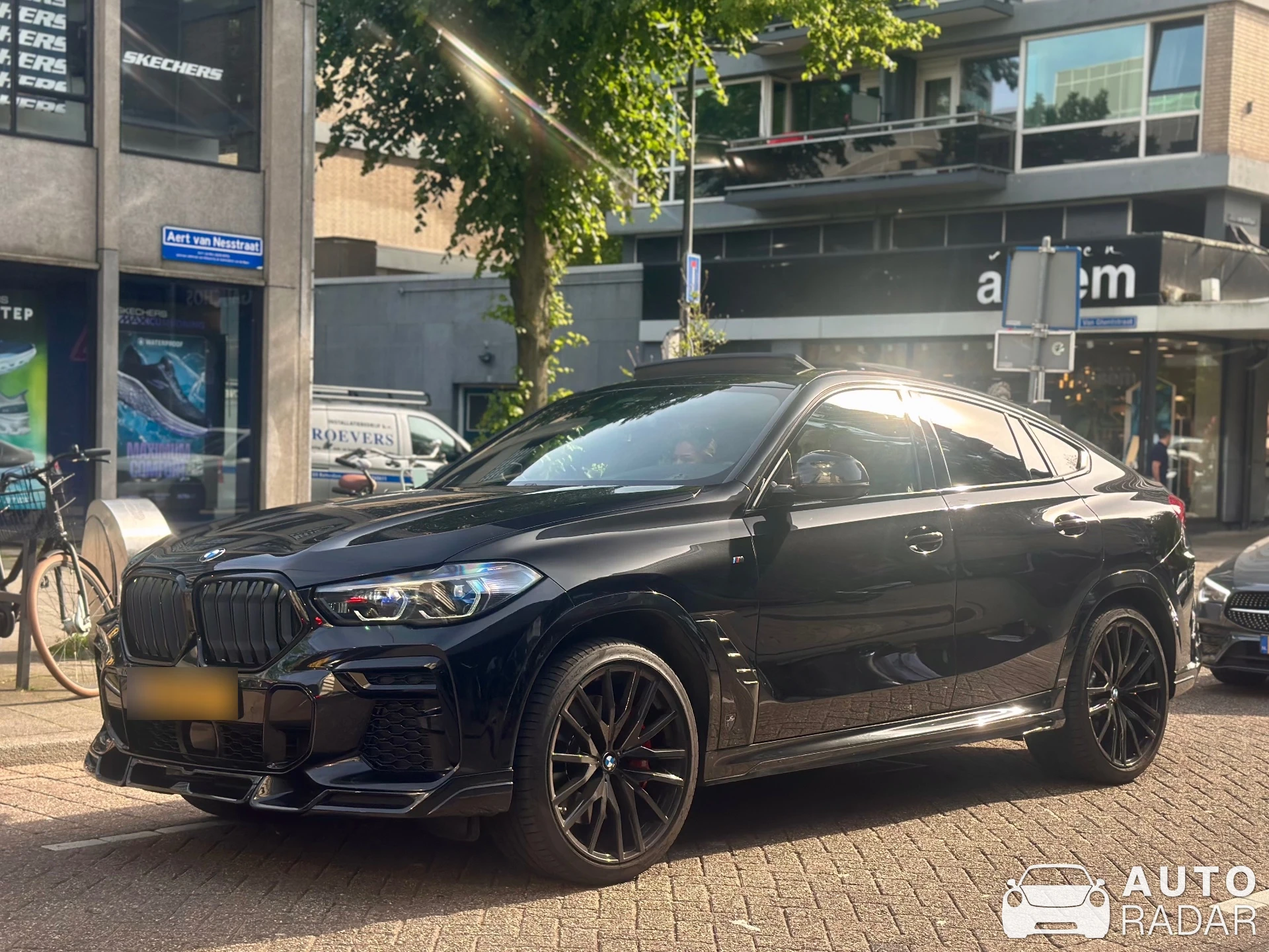 BMW X6 M F96 Competition Larte Design spotted in Rotterdam