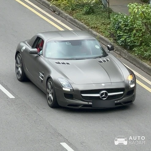 Mercedes-Benz SLS AMG spotted in Singapore, Singapore
