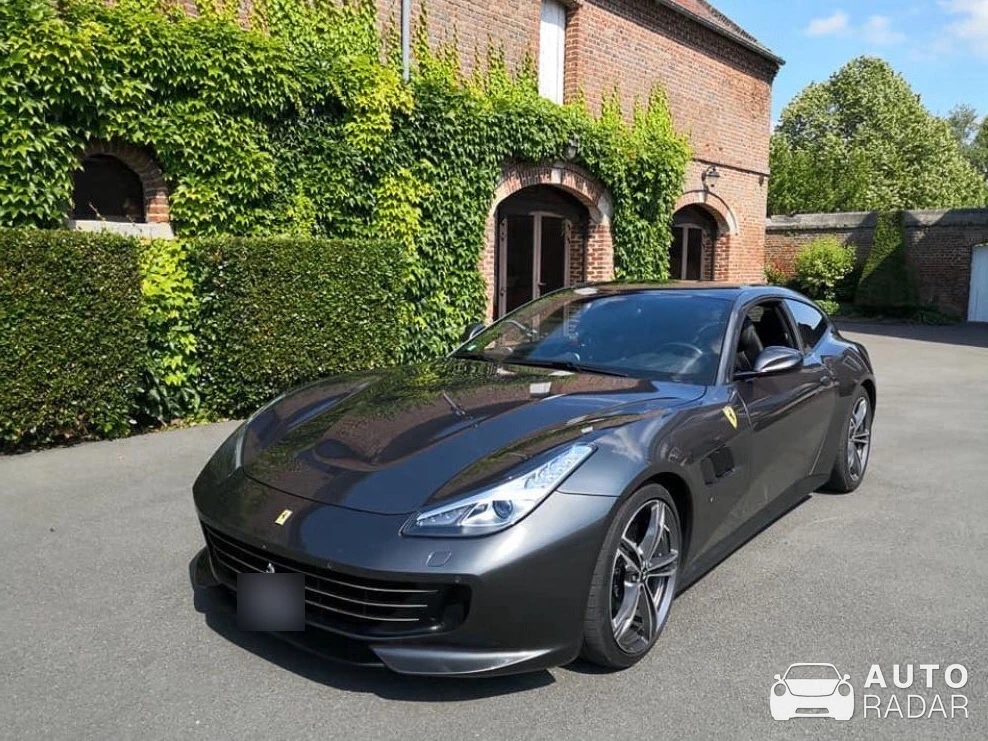 Ferrari GTC4Lusso T spotted in La Faloise