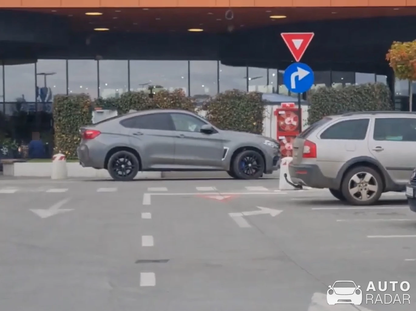BMW X6 M F86 spotted in Târgu Mureș, Romania