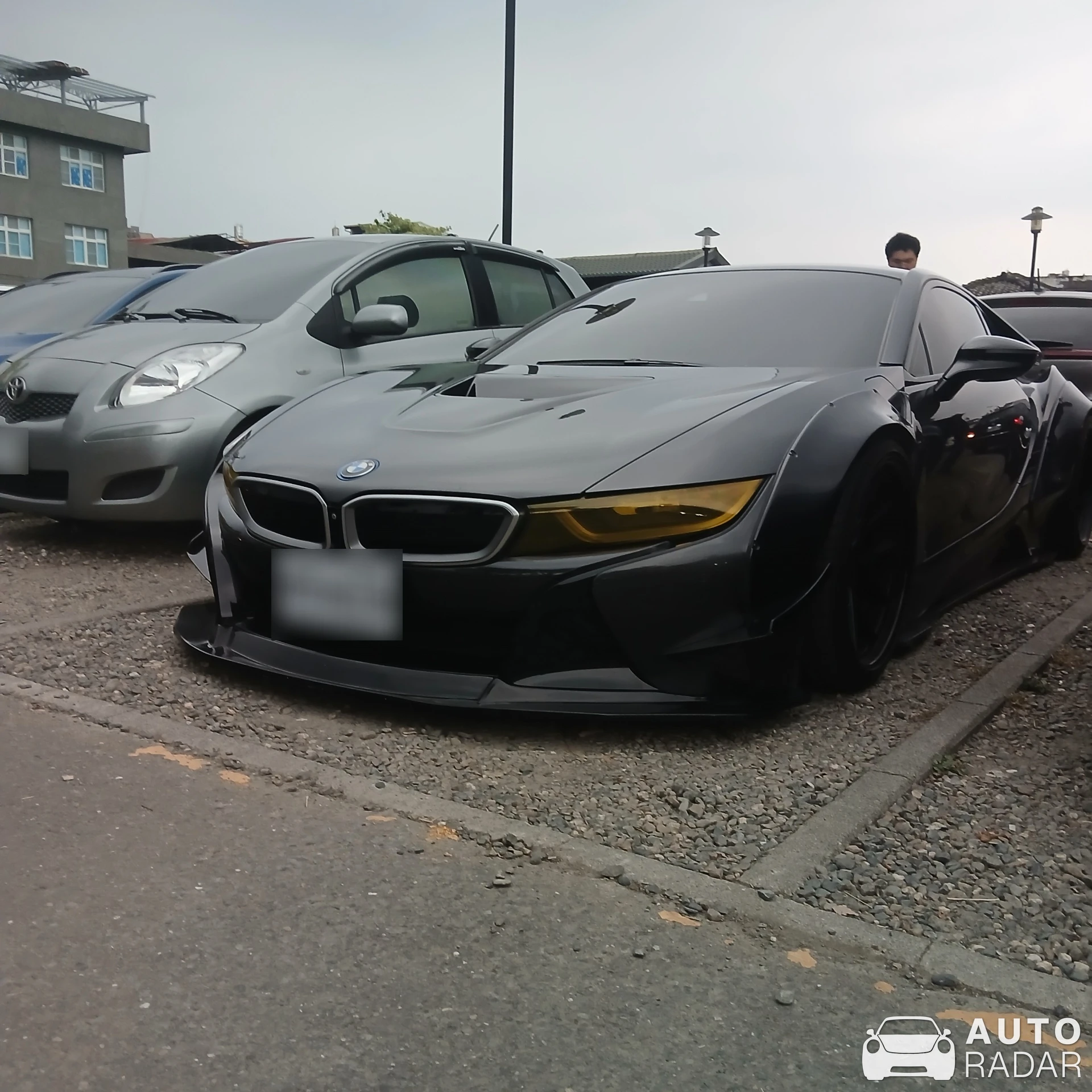 BMW i8 Liberty Walk spotted in 高雄市