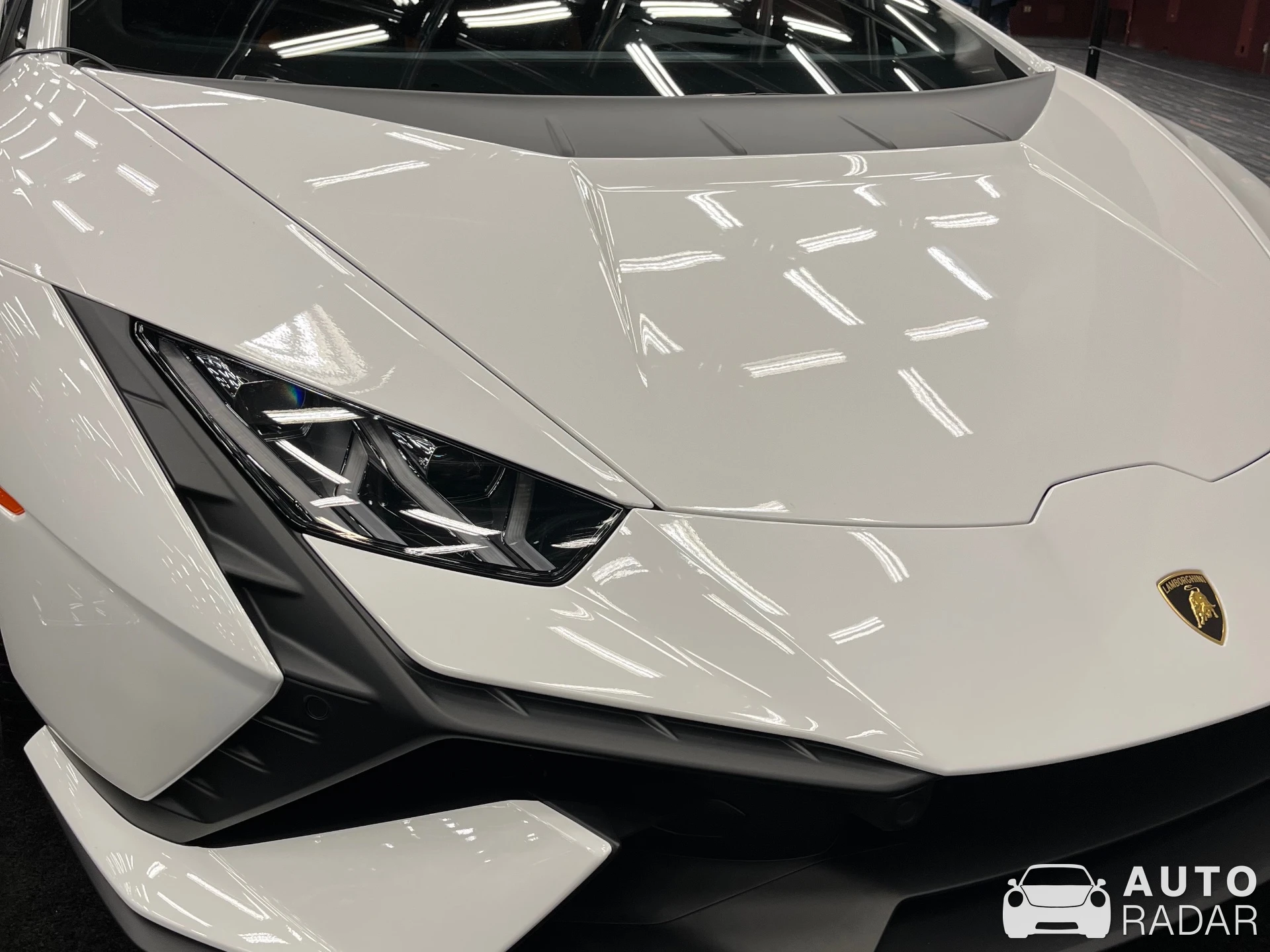 Lamborghini Huracán LP640-2 Tecnica spotted in Brossard, Canada