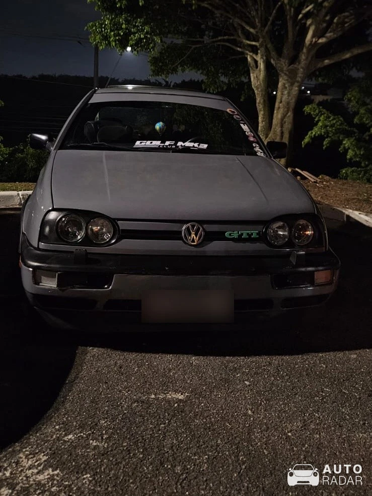 Volkswagen Golf GTI Mk3 "20 Jahre GTI" Anniversary spotted in São Bernardo do Campo