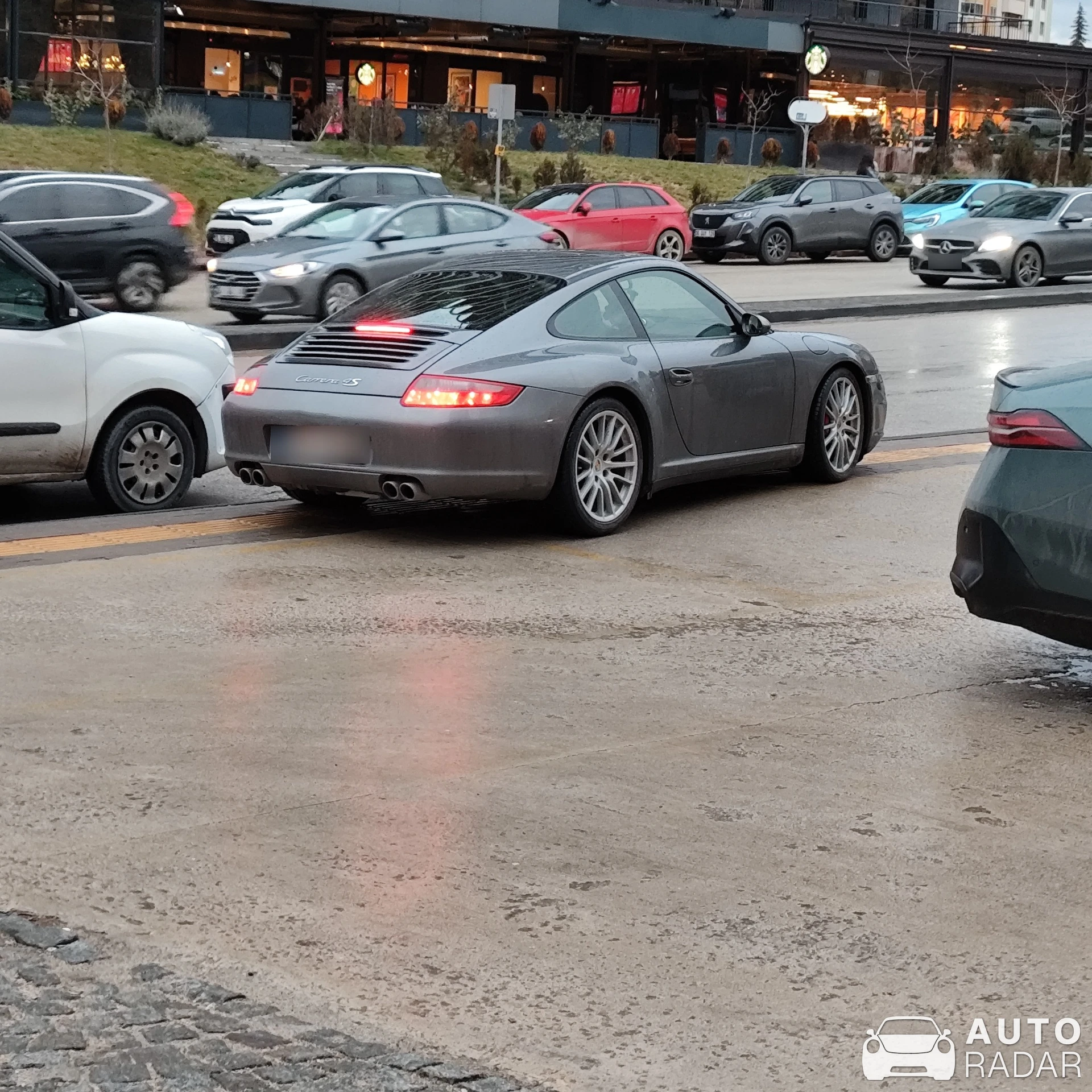 Porsche 997 Carrera 4S spotted in Etimesgut, Türkiye