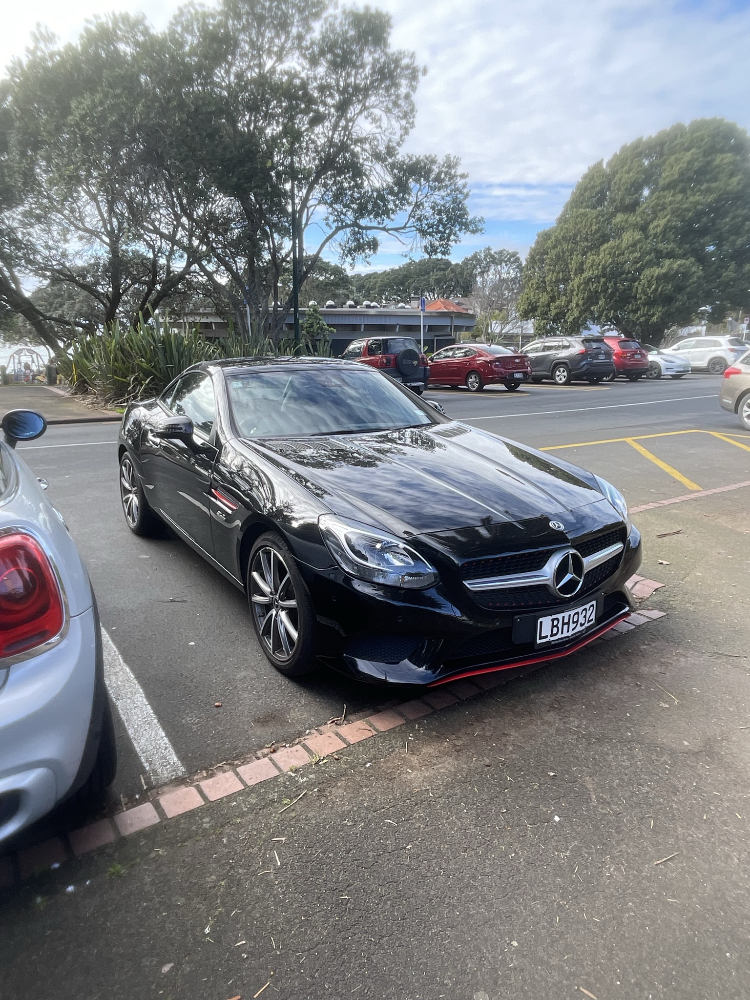 Mercedes-AMG SLC 43 R172 RedArt Edition