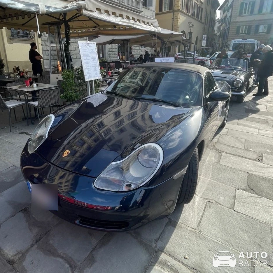 Porsche 986 Boxster spotted in Rome, Italy