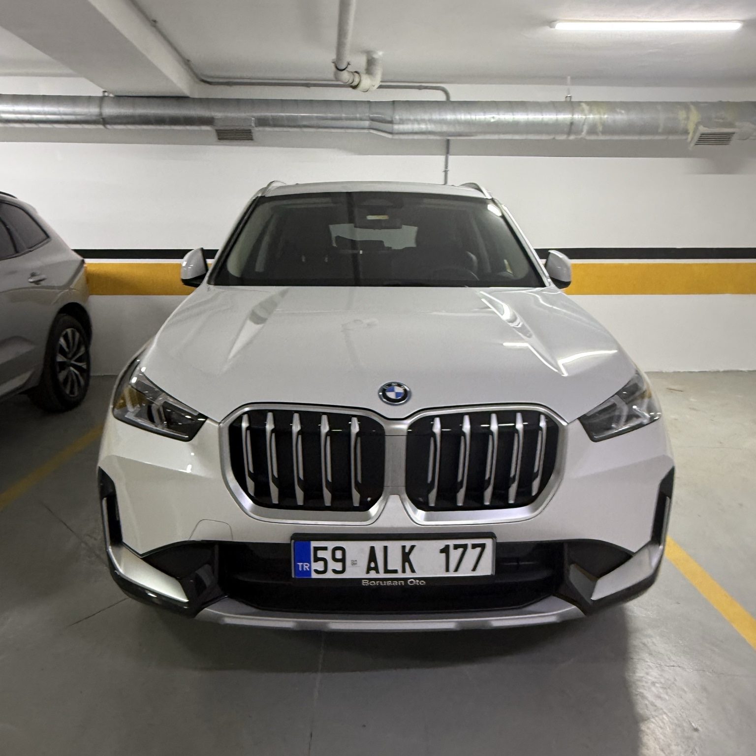 BMW X1 U11