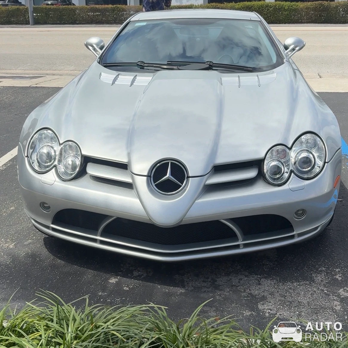 Mercedes-Benz SLR McLaren spotted in Delray Beach
