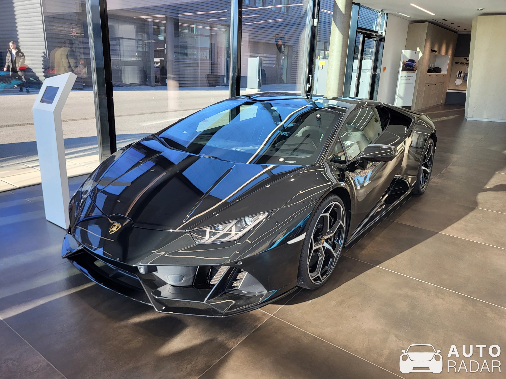 Lamborghini Huracán LP640-4 EVO spotted in Wien, Austria
