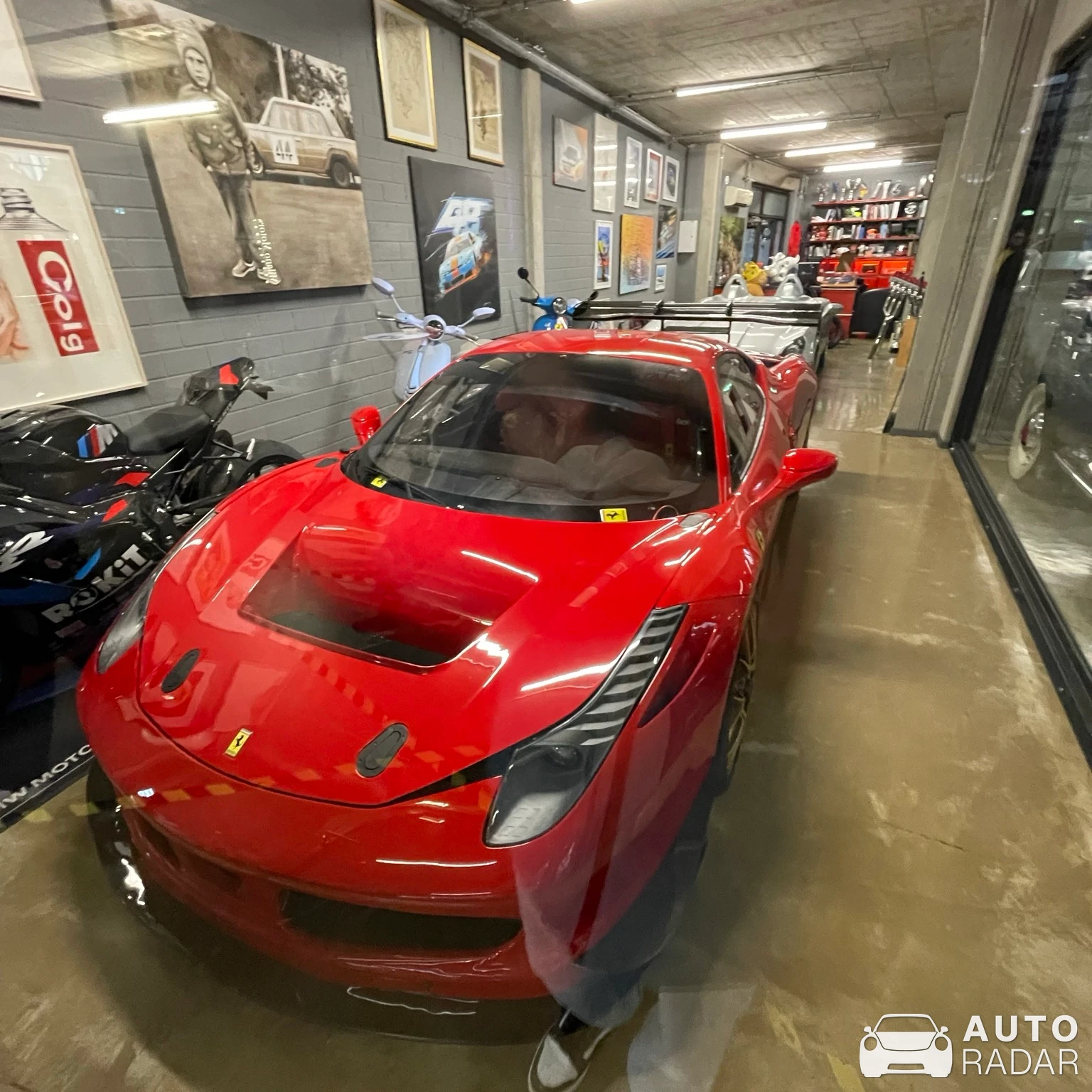 Ferrari 458 Italia GT3 spotted in Düsseldorf