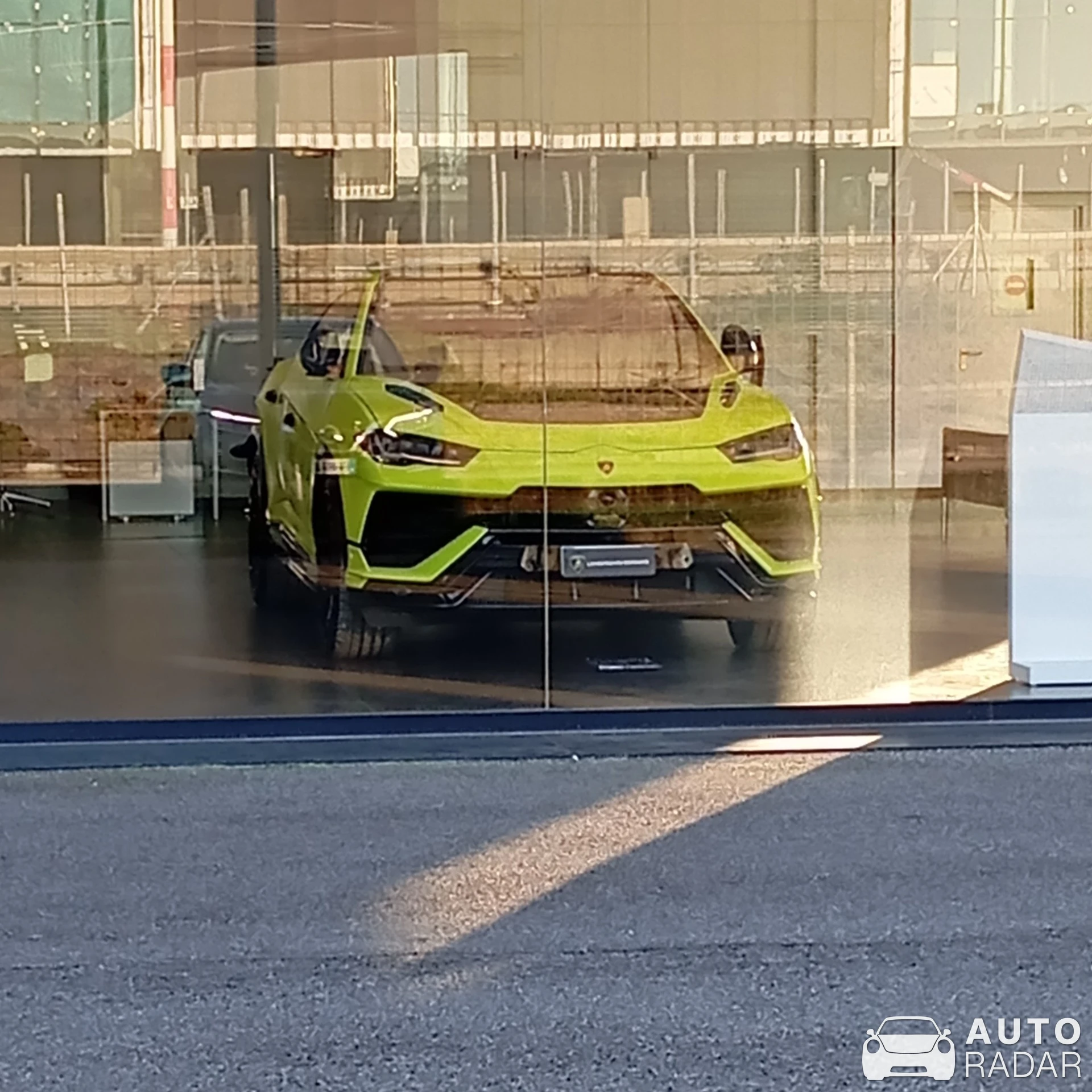 Lamborghini Urus Performante spotted in Bergamo, Italy