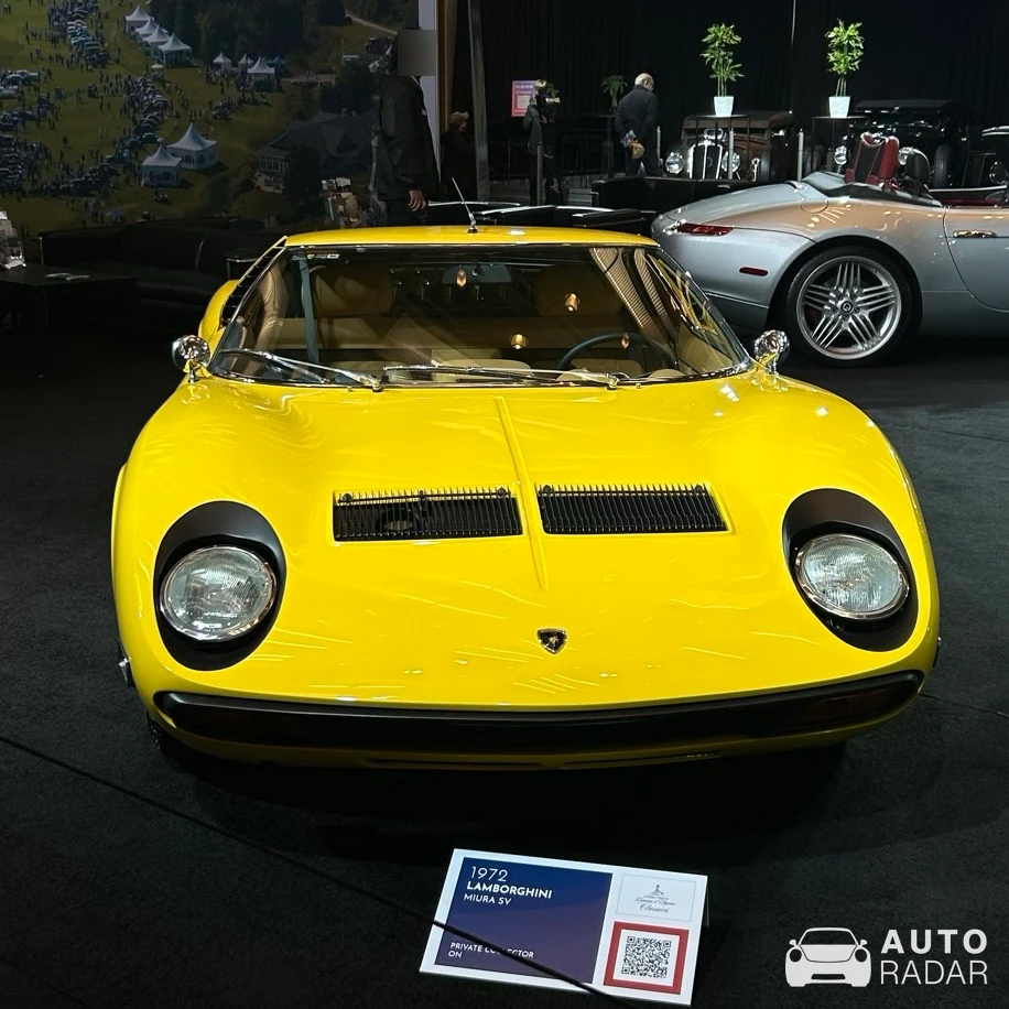 Lamborghini Miura P400 SV spotted in Toronto