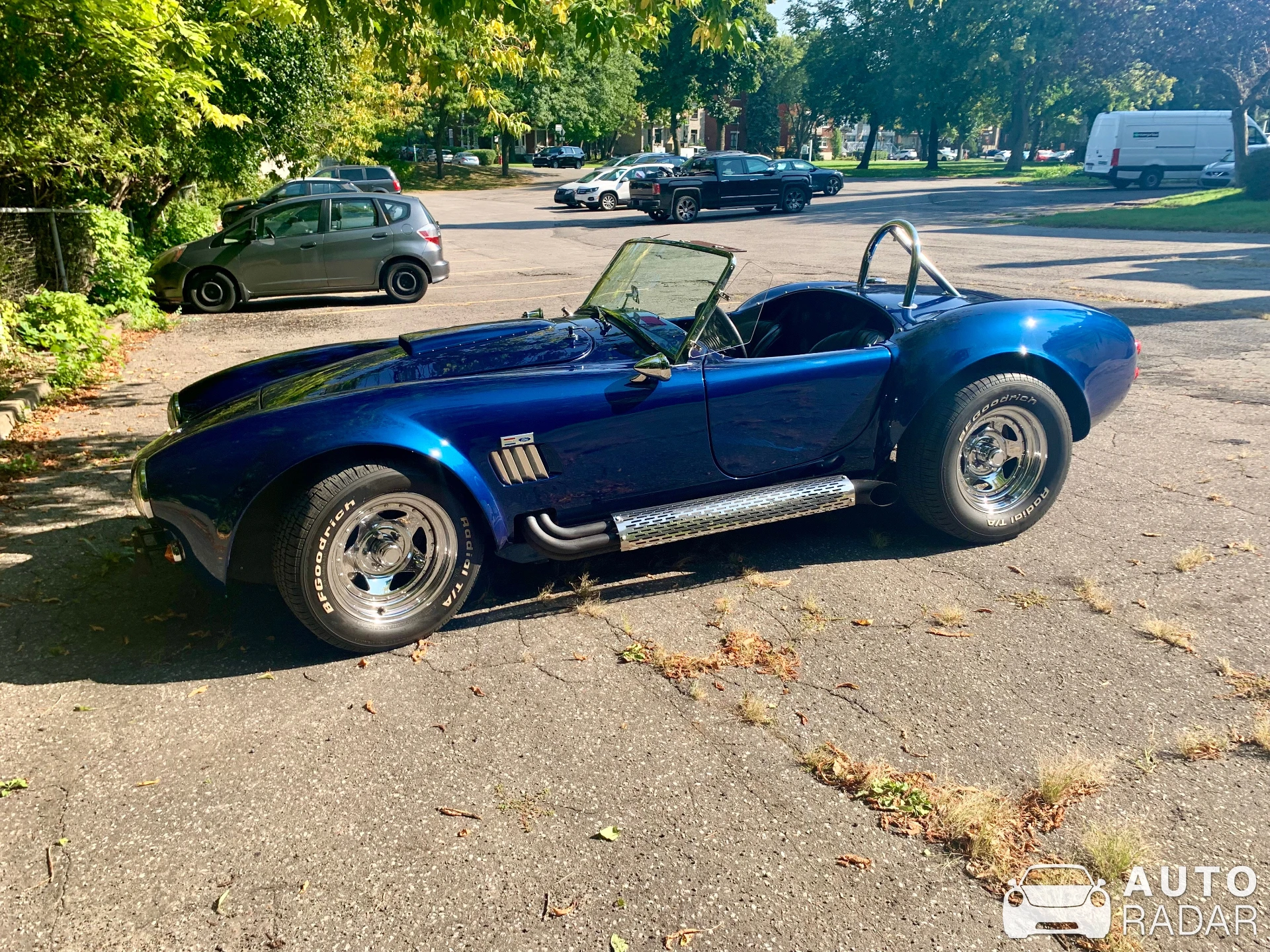 Shelby Cobra 427 spotted in Montréal, Canada