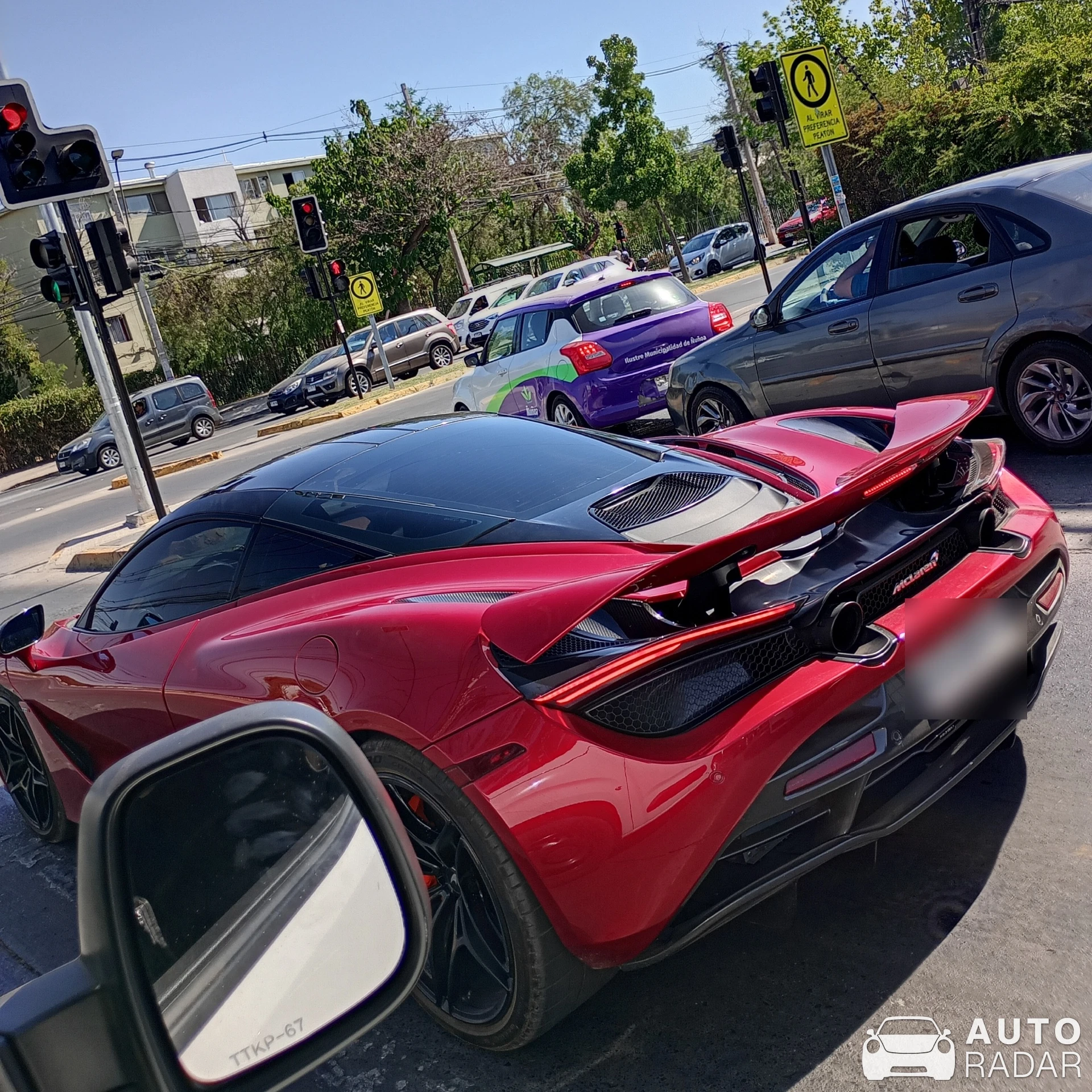 McLaren 720S spotted in Santiago, Chile