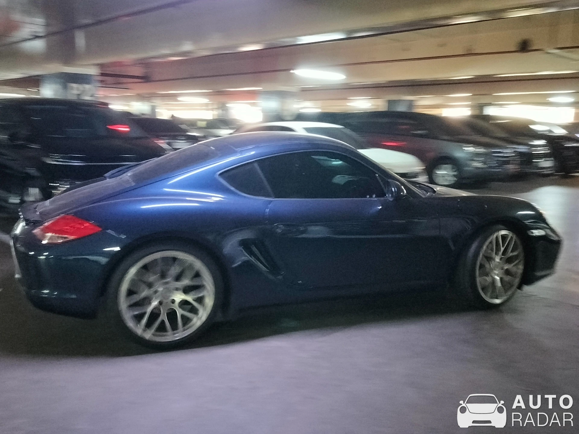 Porsche 987 Cayman S spotted in Kota Jakarta Pusat, Indonesia