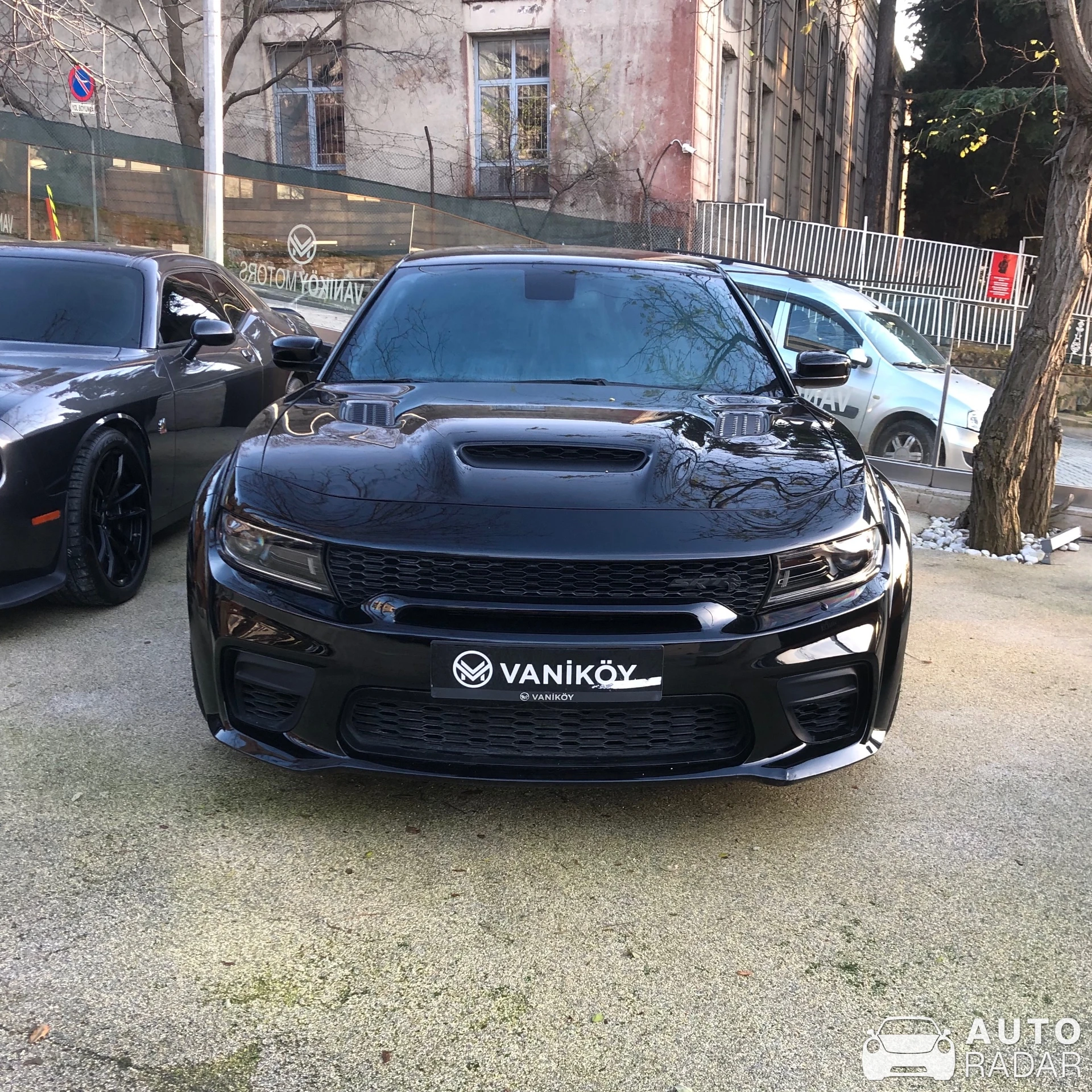 Dodge Charger SRT spotted in Üsküdar, Türkiye