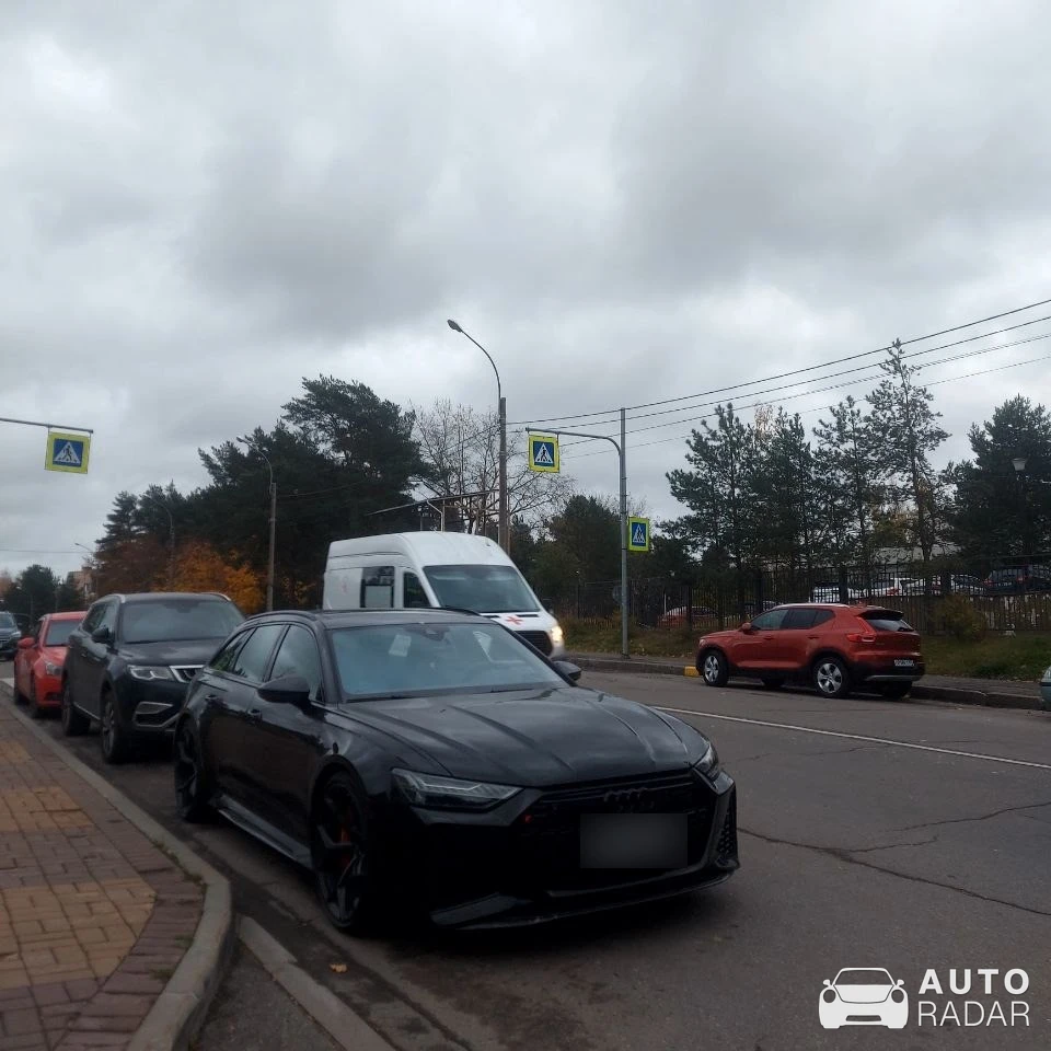 Audi RS6 Avant C8 spotted in Санкт-Петербург, Россия
