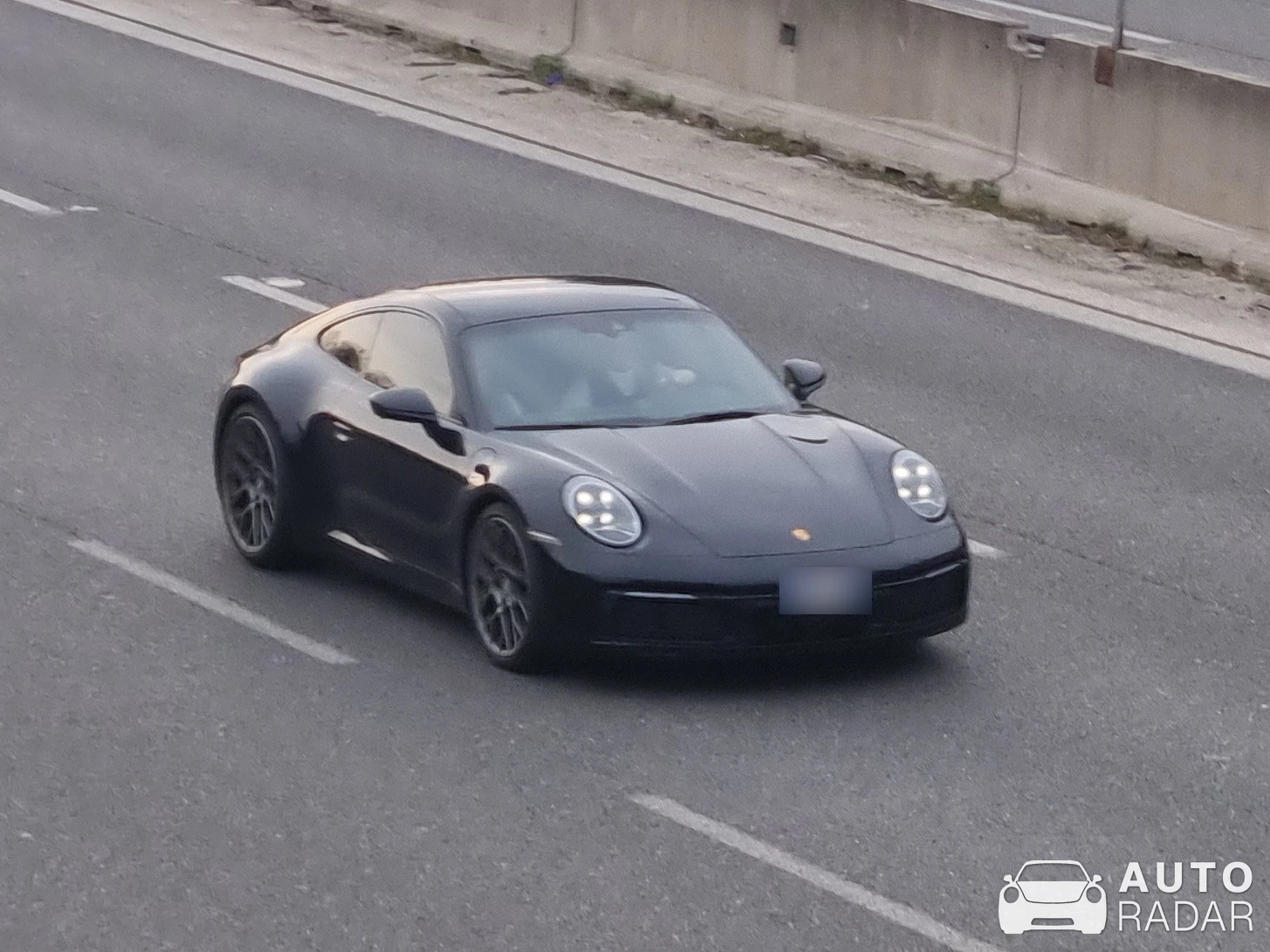 Porsche 992 Carrera 4S MkI spotted in Milano, Italy