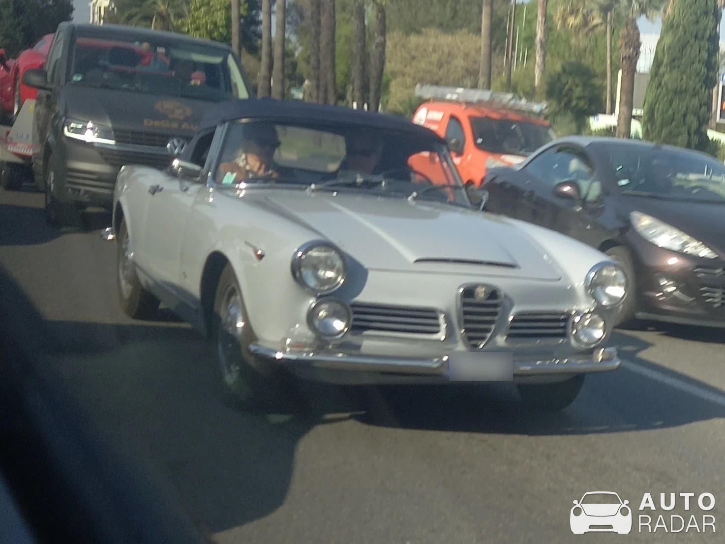 Alfa Romeo 2600 spotted in Nice