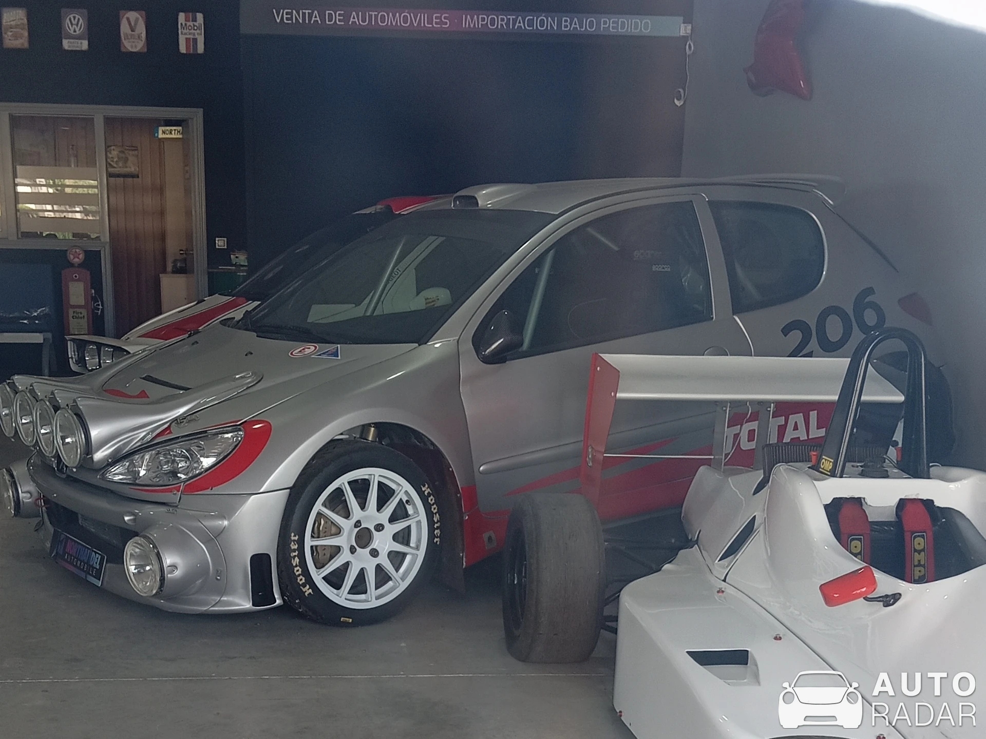 Peugeot 206 GTI spotted in Castropol