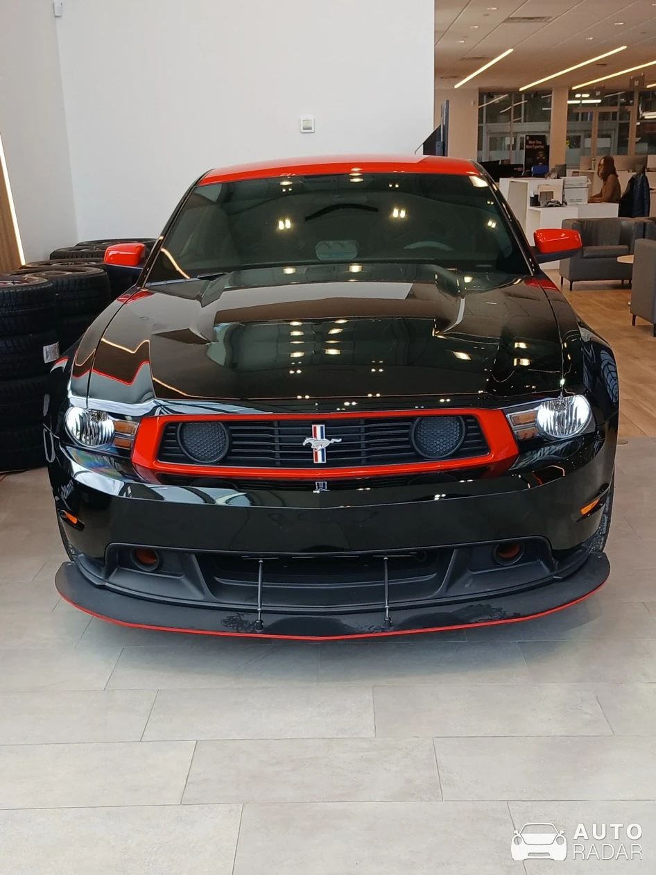 Ford Mustang Boss 302 Laguna Seca 2012 spotted in Oakville