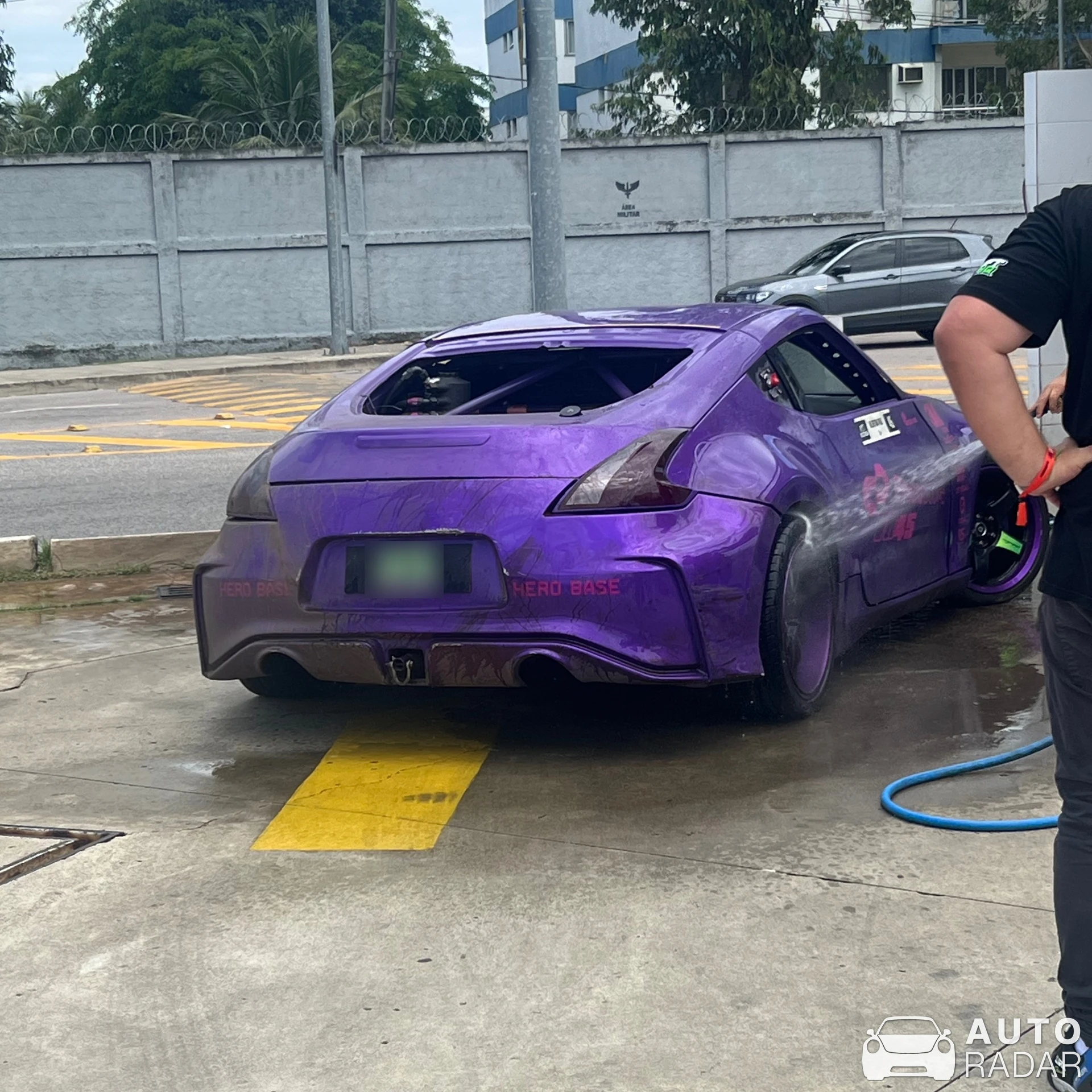 Nissan 370Z spotted in Barra da Tijuca, Brazil