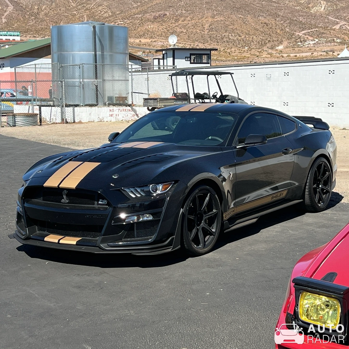 Ford Mustang Shelby GT500-H spotted in Rosamond