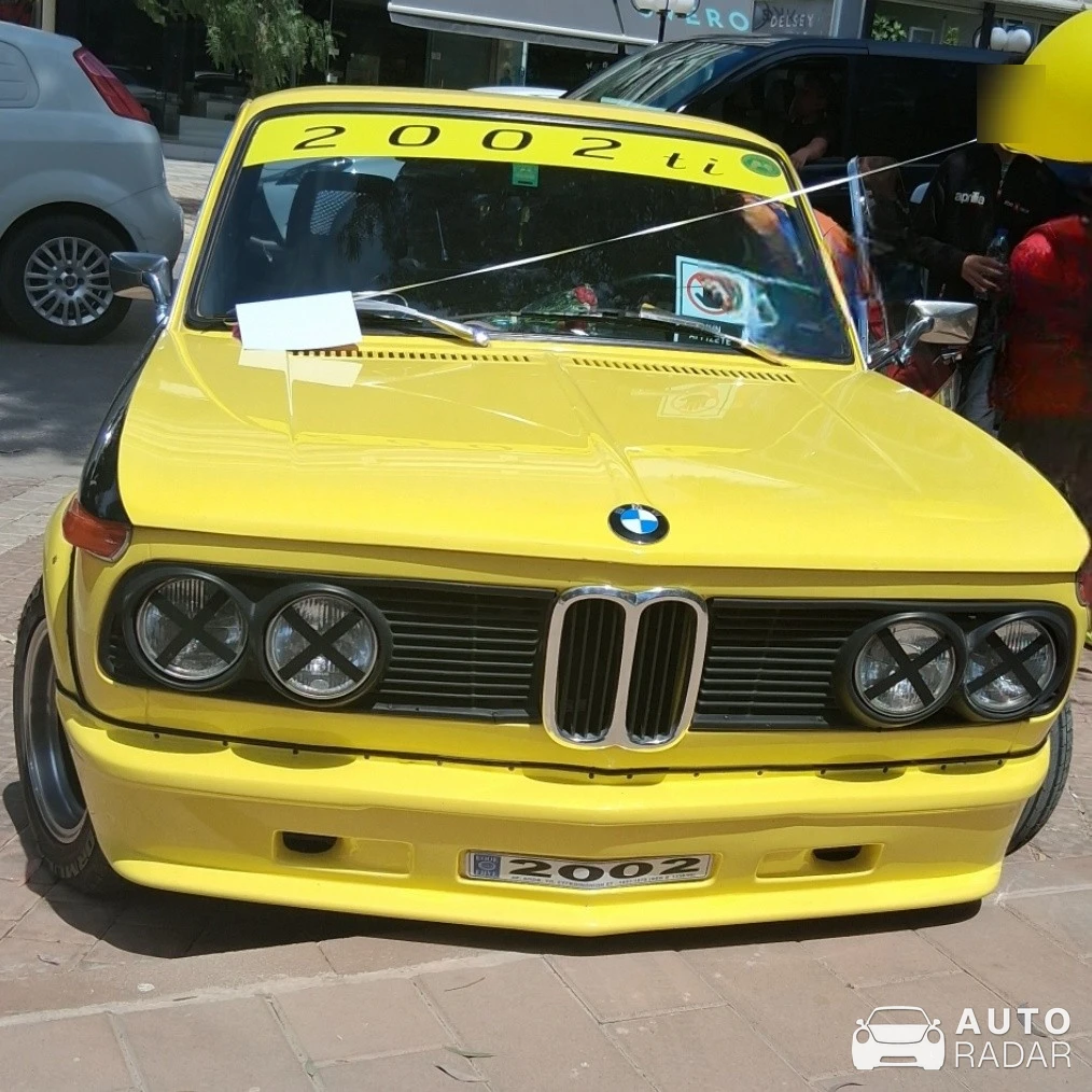 BMW 2002 tii spotted in Glyfada, Greece