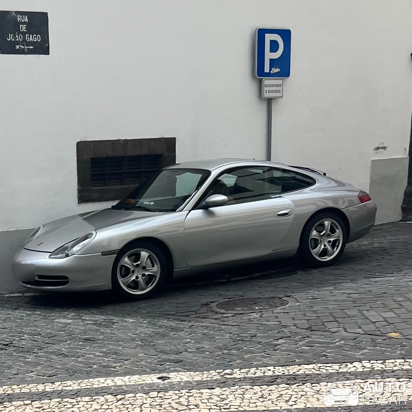 Porsche 996 Carrera 4 spotted in Lisbon, Portugal