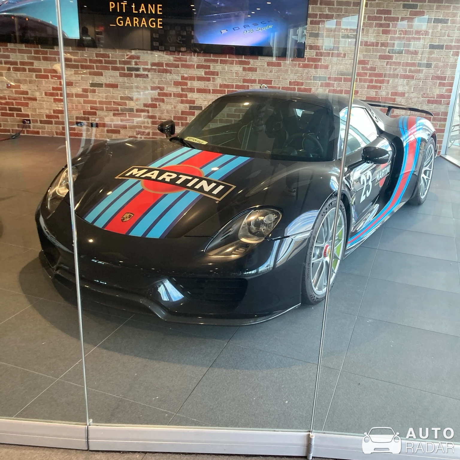 Porsche 918 Spyder spotted in Tailem Bend