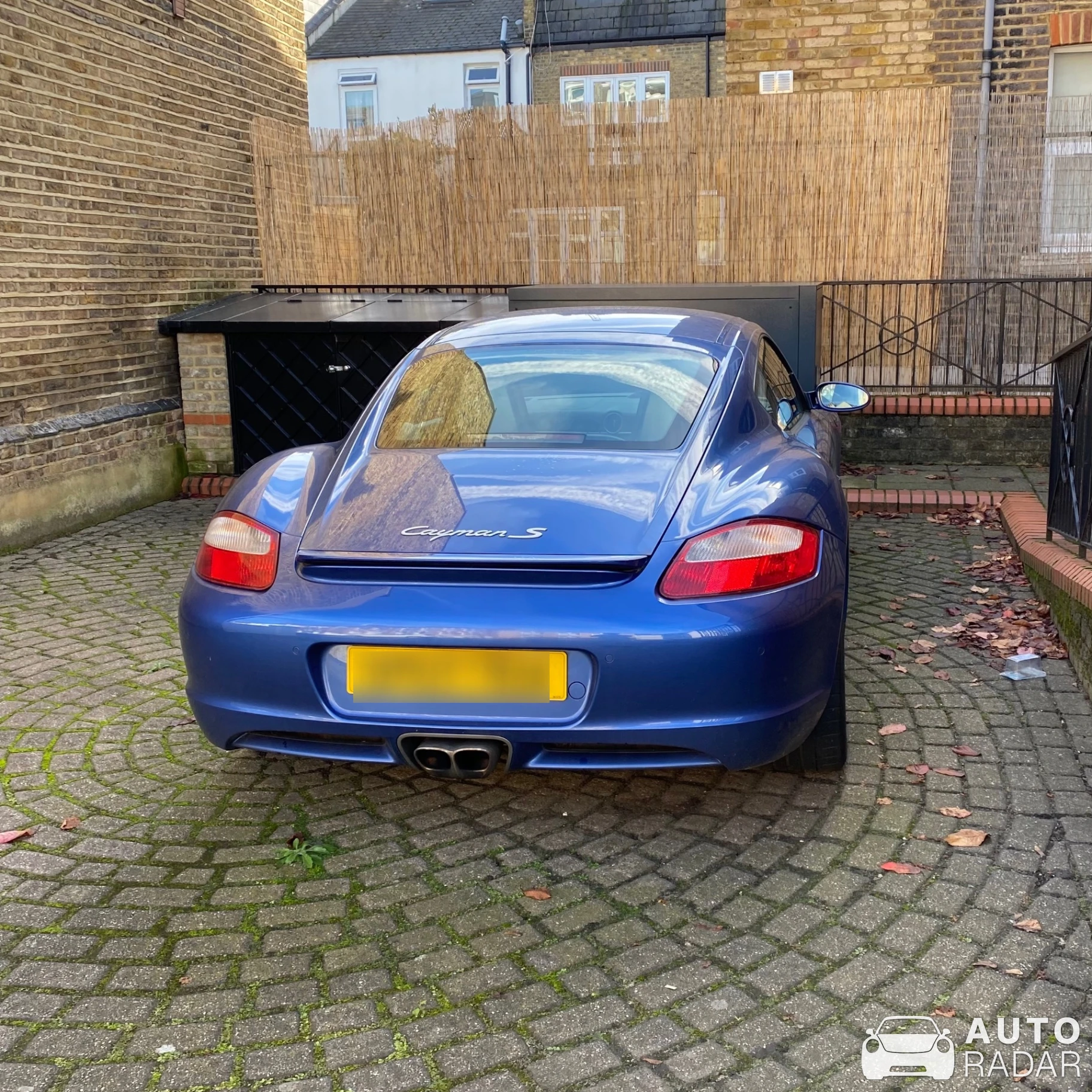 Porsche 987 Cayman S spotted in Greater London, United Kingdom
