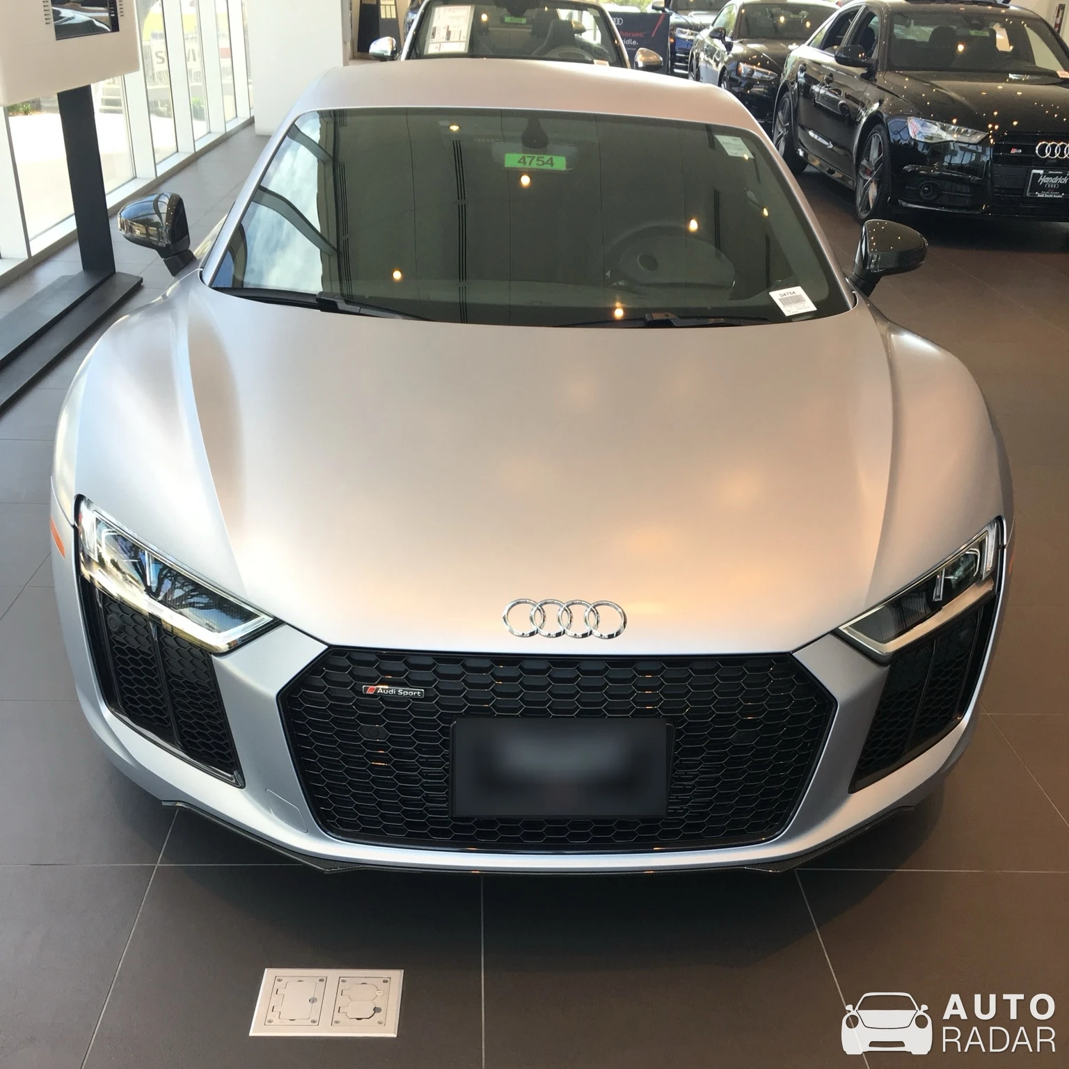 Audi R8 V10 Plus 2015 spotted in Austin, United States