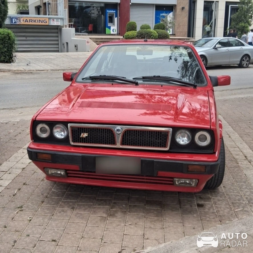 Lancia Delta HF Turbo spotted in Glyfada