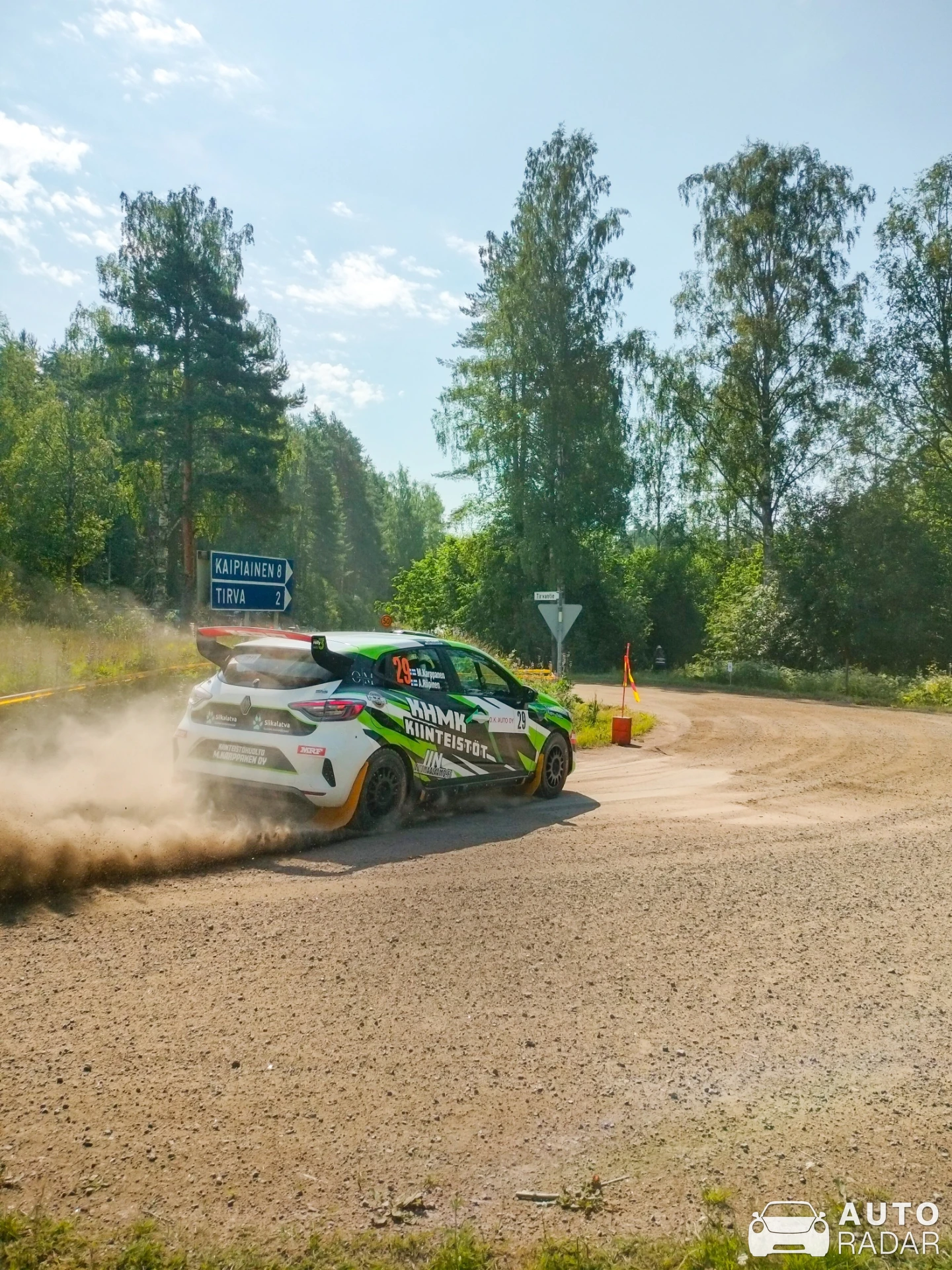 Renault Clio Rally3 spotted