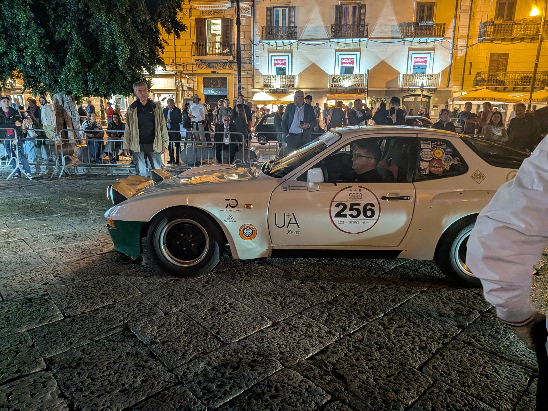 Porsche 944 Turbo Cup