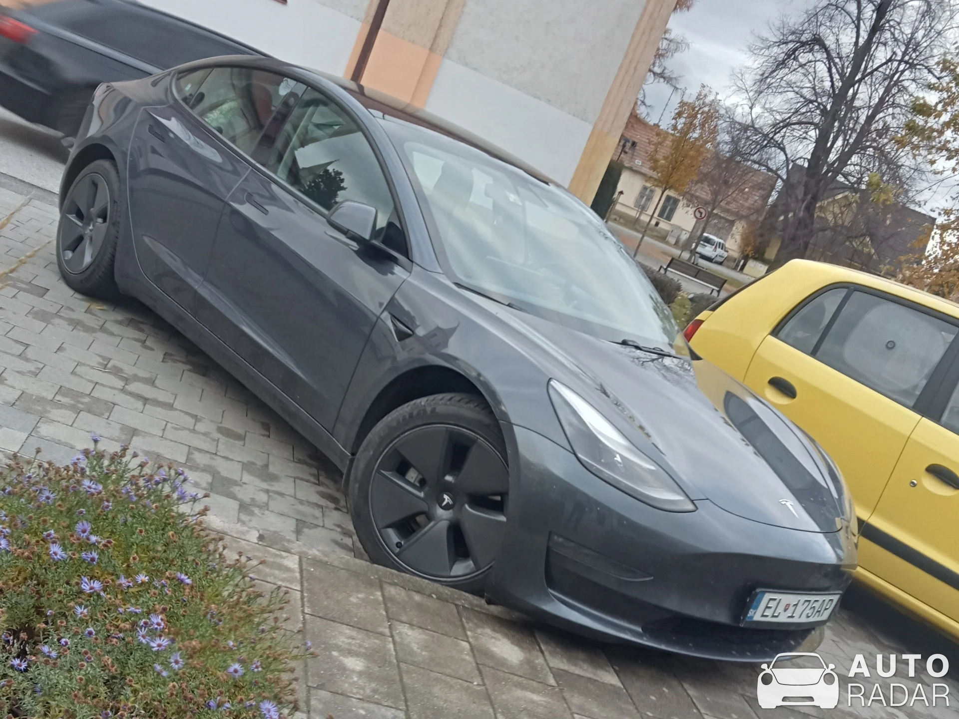 Tesla Model 3 Performance spotted in Leopoldov, Slovensko