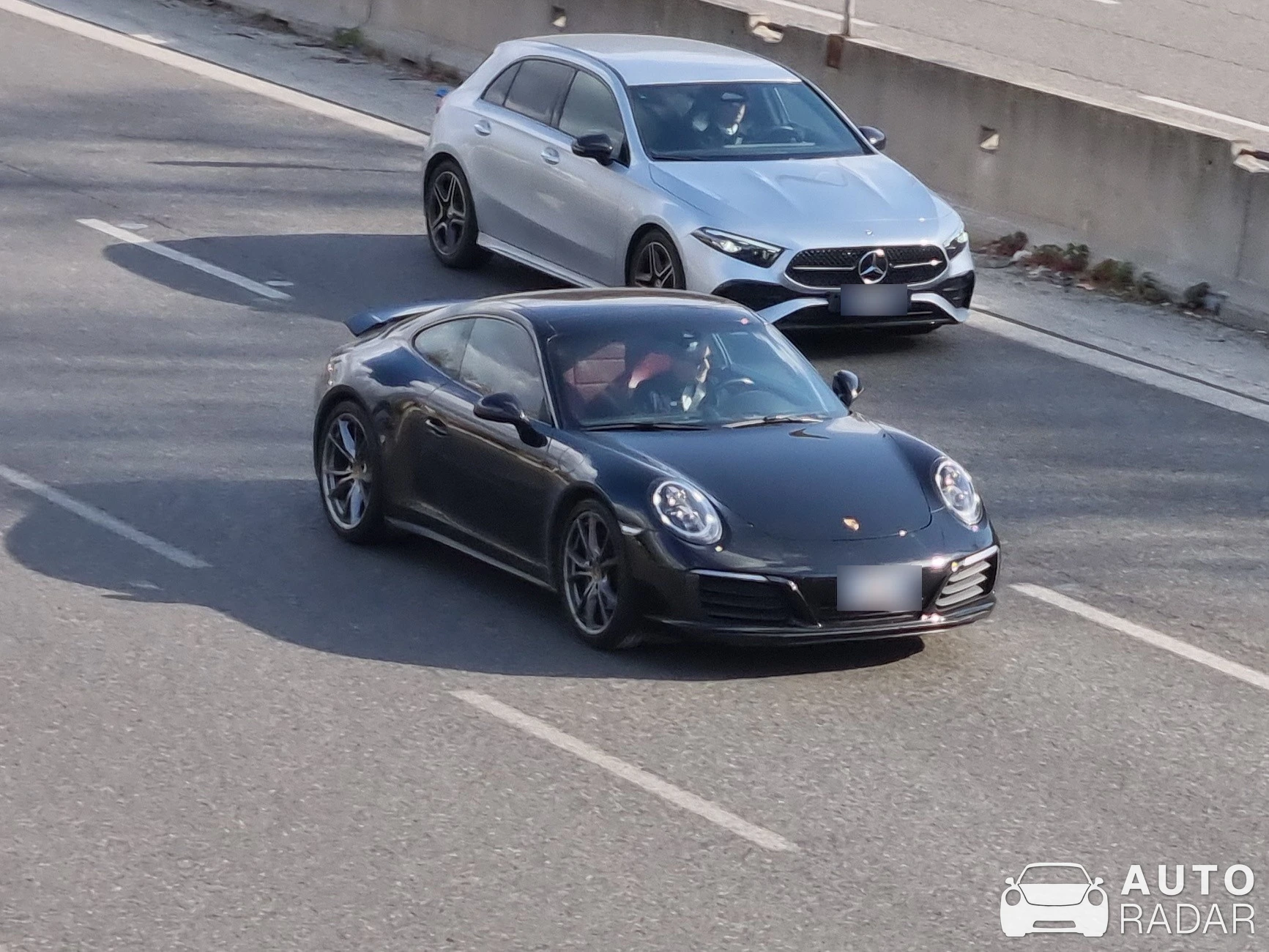 Porsche 991 Carrera 4 MkII spotted in Milano