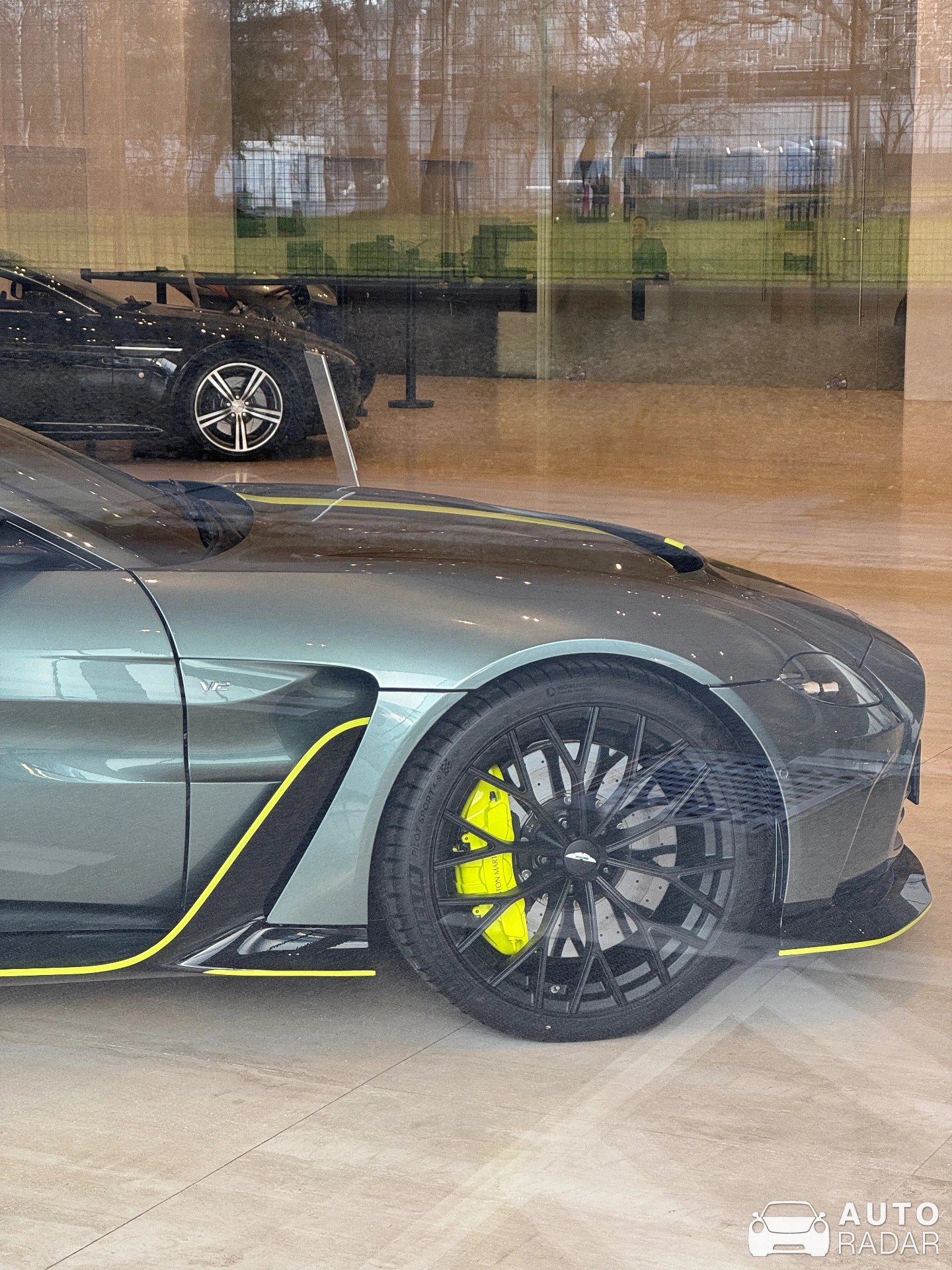 Aston Martin V12 Vantage spotted in Wien, Austria